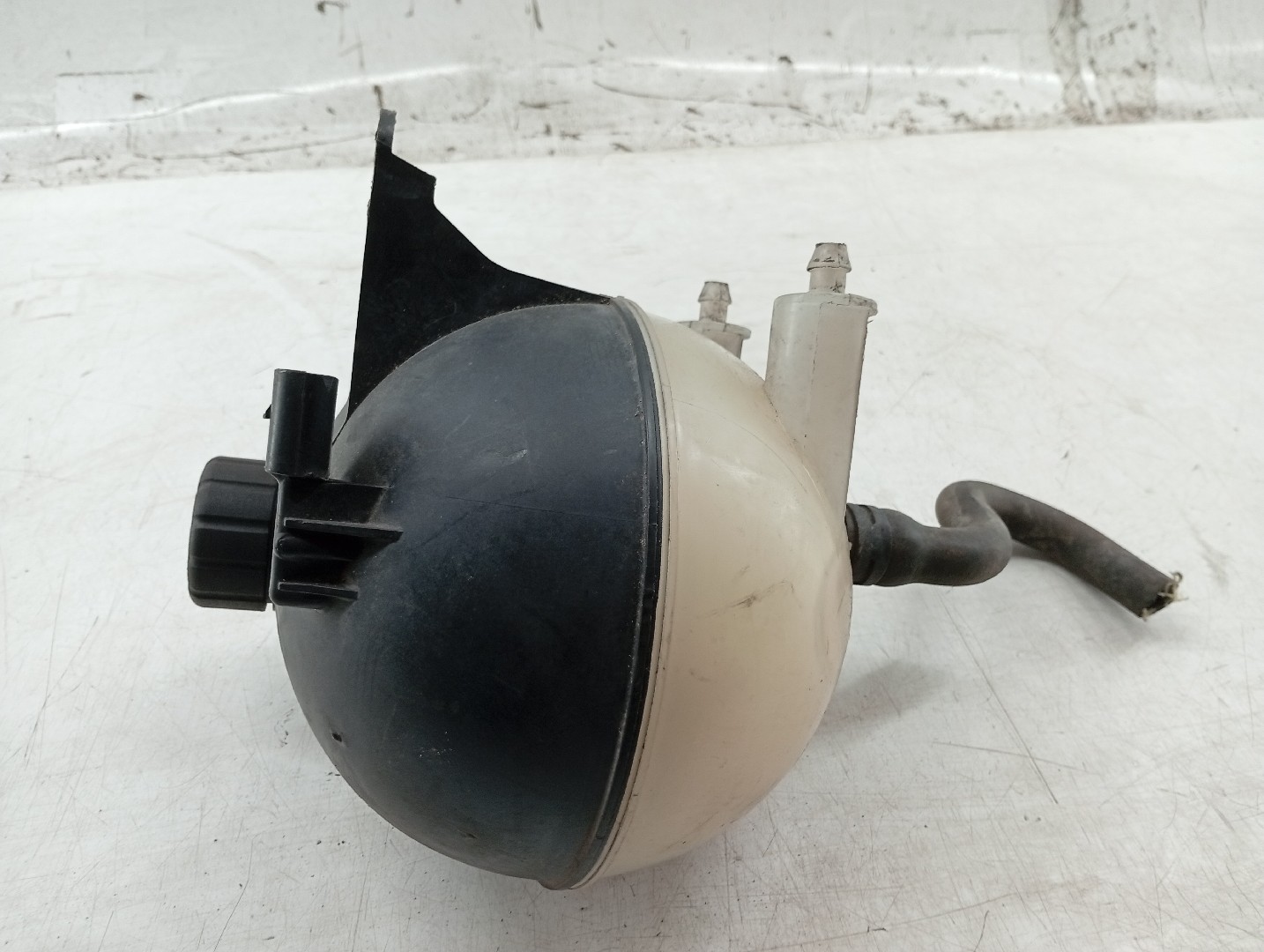 Vaso de expansão MERCEDES-BENZ A-CLASS (W169) | 04 - 12 Imagem-2