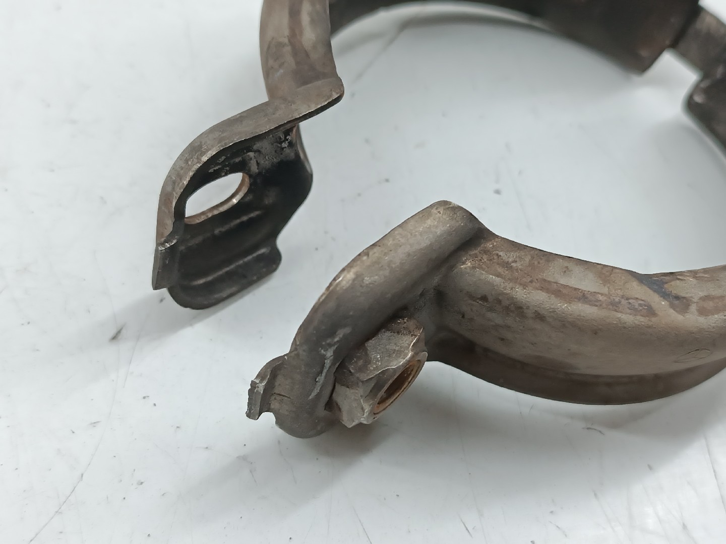 Braçadeira do escape MERCEDES-BENZ A-CLASS (W169) | 04 - 12 Imagem-1