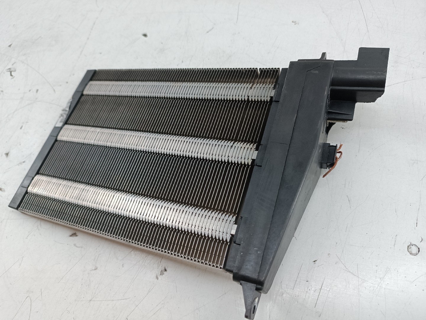 Resistência de AC AUDI A3 (8P1) | 03 - 13 Imagem-5