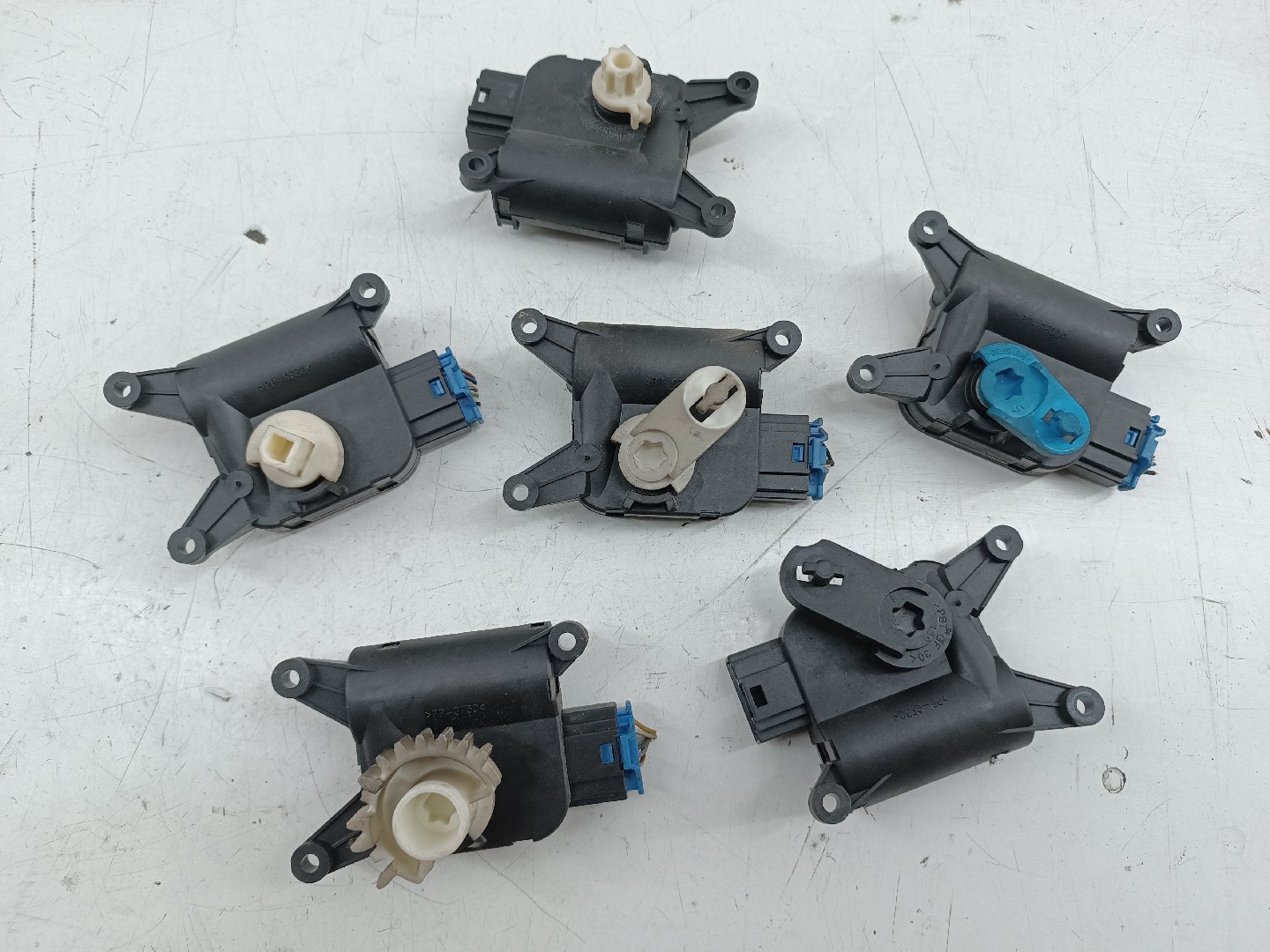 Motores atuadores de sofagem AUDI A3 (8P1) | 03 - 13