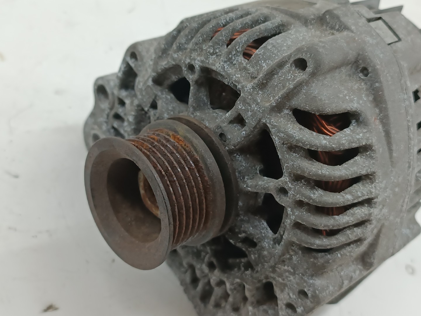 Alternador VOLKSWAGEN GOLF III (1H1) | 91 - 98 Imagem-1