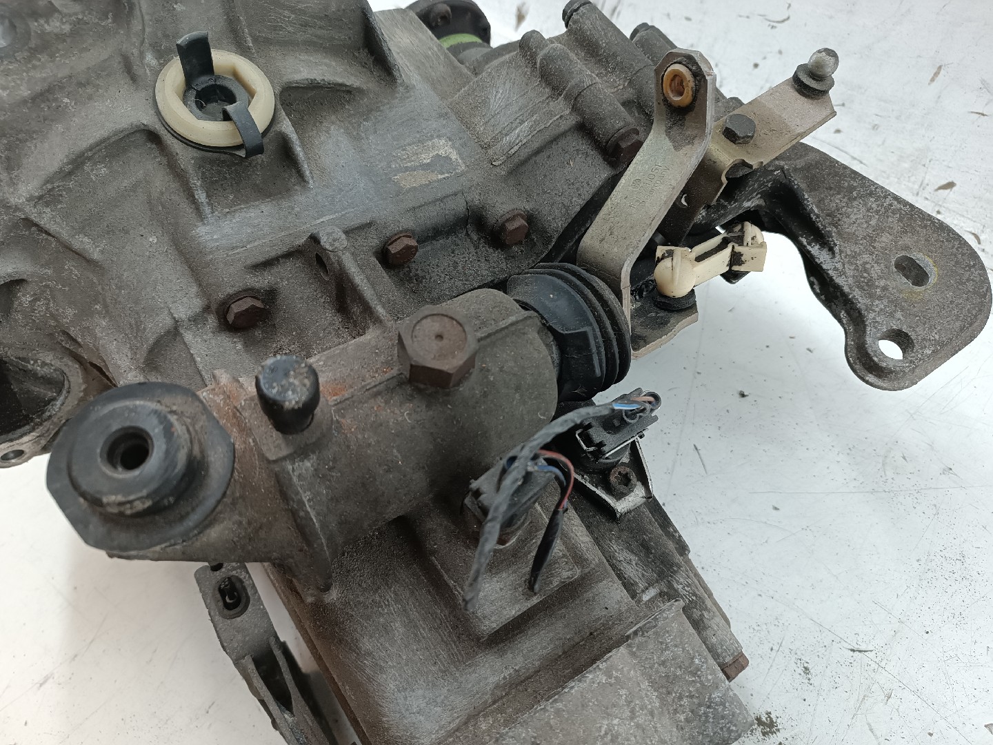 Caixa de Velocidades Manual VOLKSWAGEN GOLF III (1H1) | 91 - 98 Imagem-5