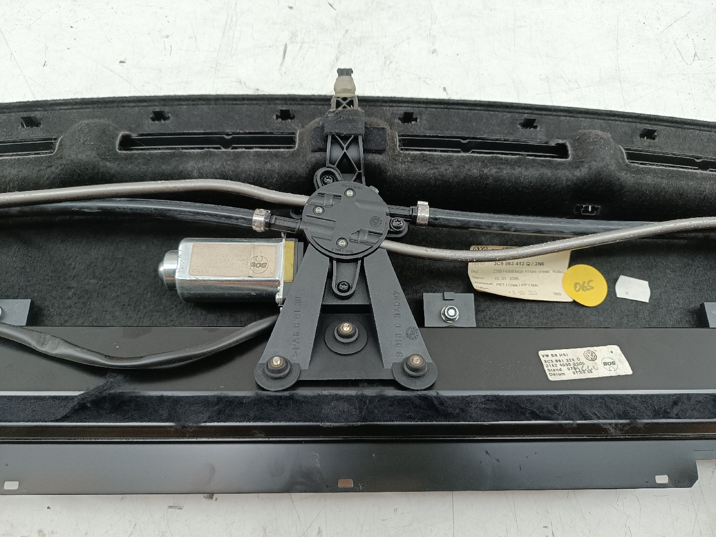 Cortina / Tampo da Mala VOLKSWAGEN PASSAT (3C2) | 05 - 10 Imagem-2