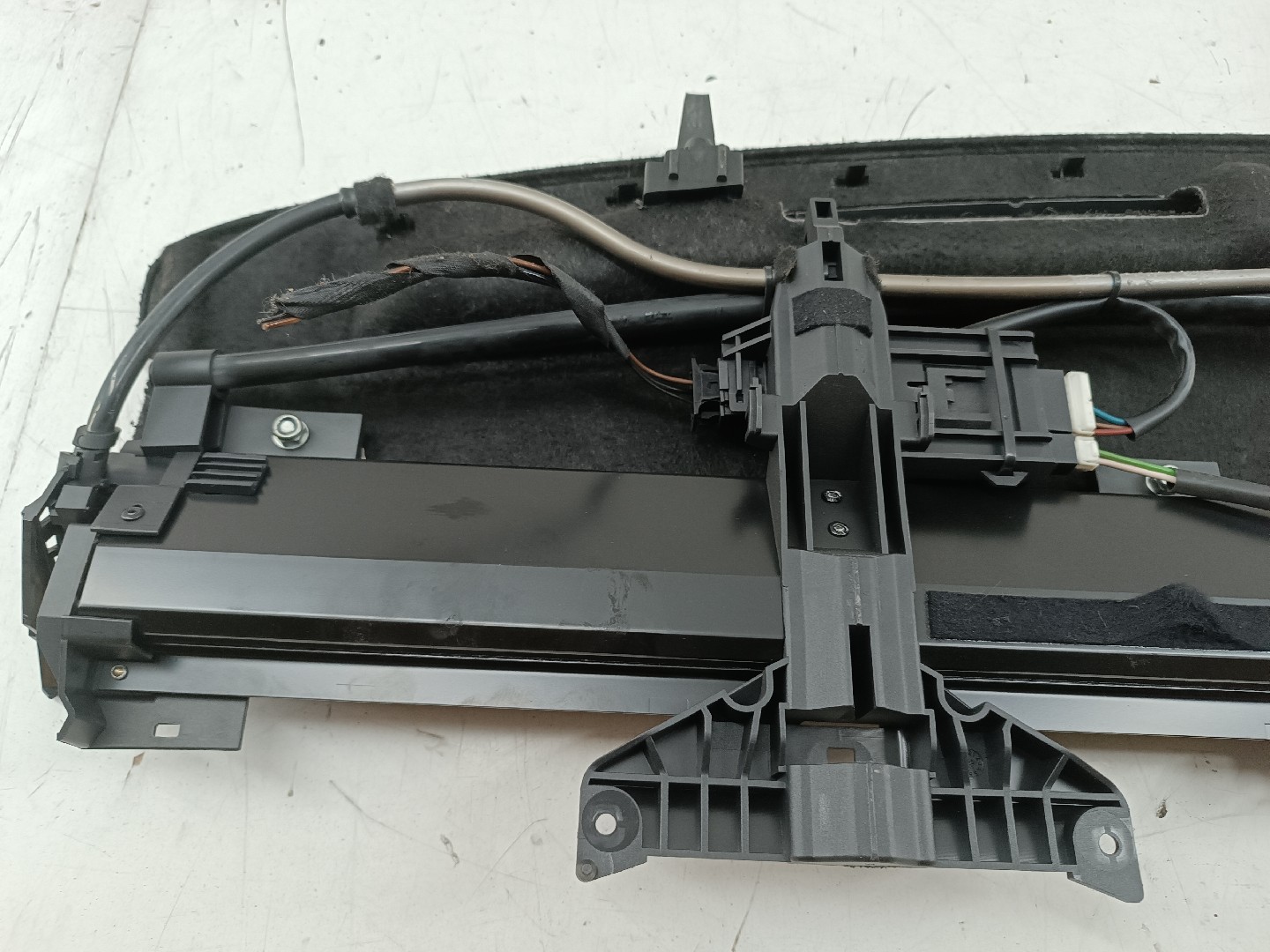 Cortina / Tampo da Mala VOLKSWAGEN PASSAT (3C2) | 05 - 10 Imagem-5