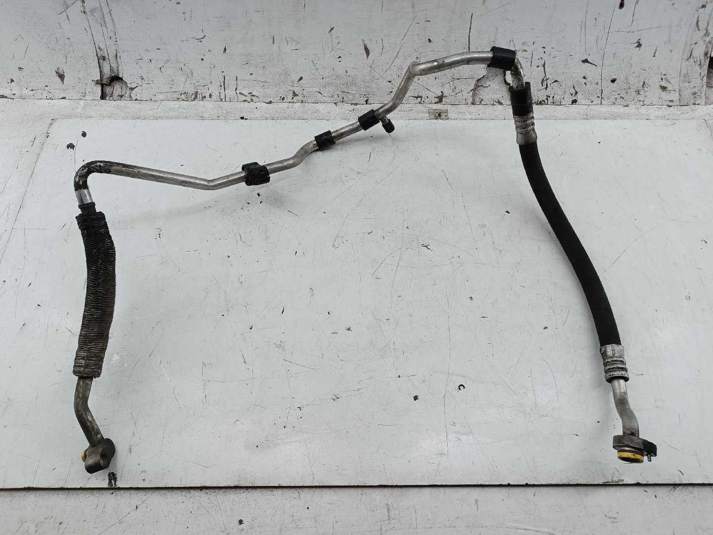 Tubo de Ar condicionado VOLKSWAGEN PASSAT (3C2) | 05 - 10 Imagem-4