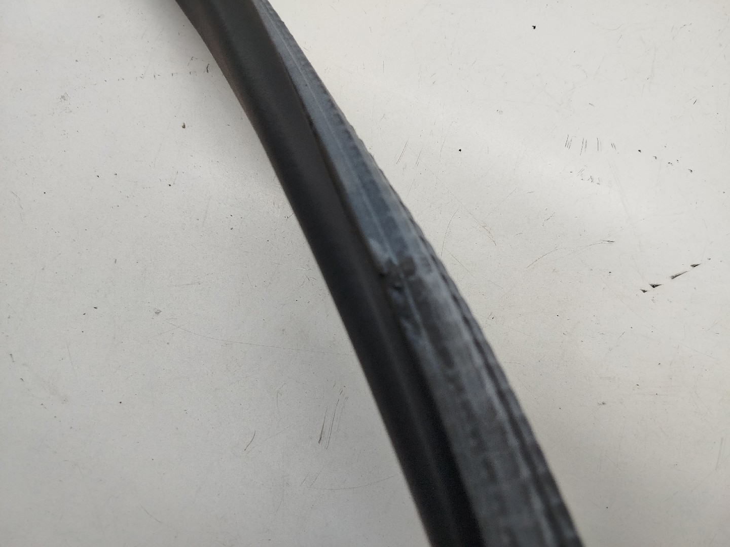 Borracha Porta Tras Esquerdo PEUGEOT 308 SW II | 14 -  Imagem-2