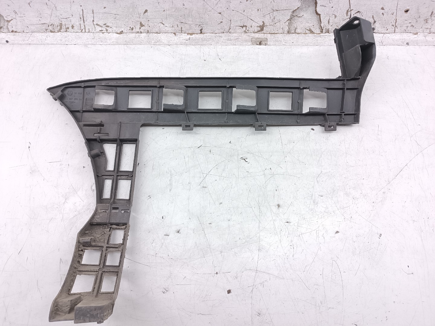 Suporte de montagem de para-choques VOLKSWAGEN PASSAT (3C2) | 05 - 10