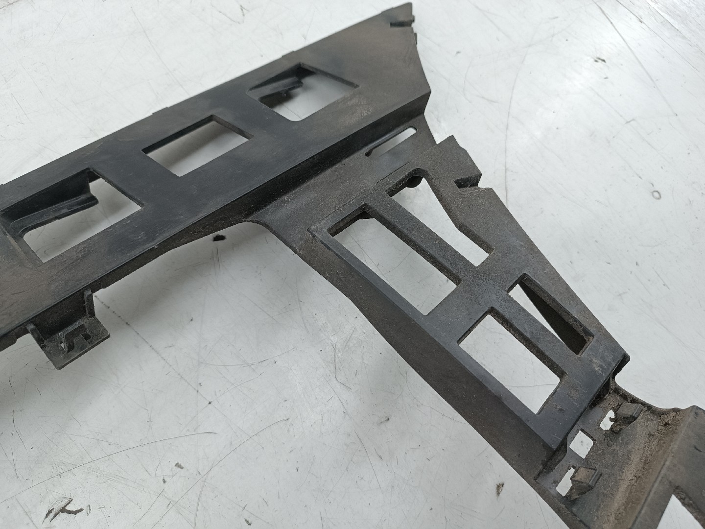 Suporte de montagem de para-choques VOLKSWAGEN PASSAT (3C2) | 05 - 10 Imagem-6