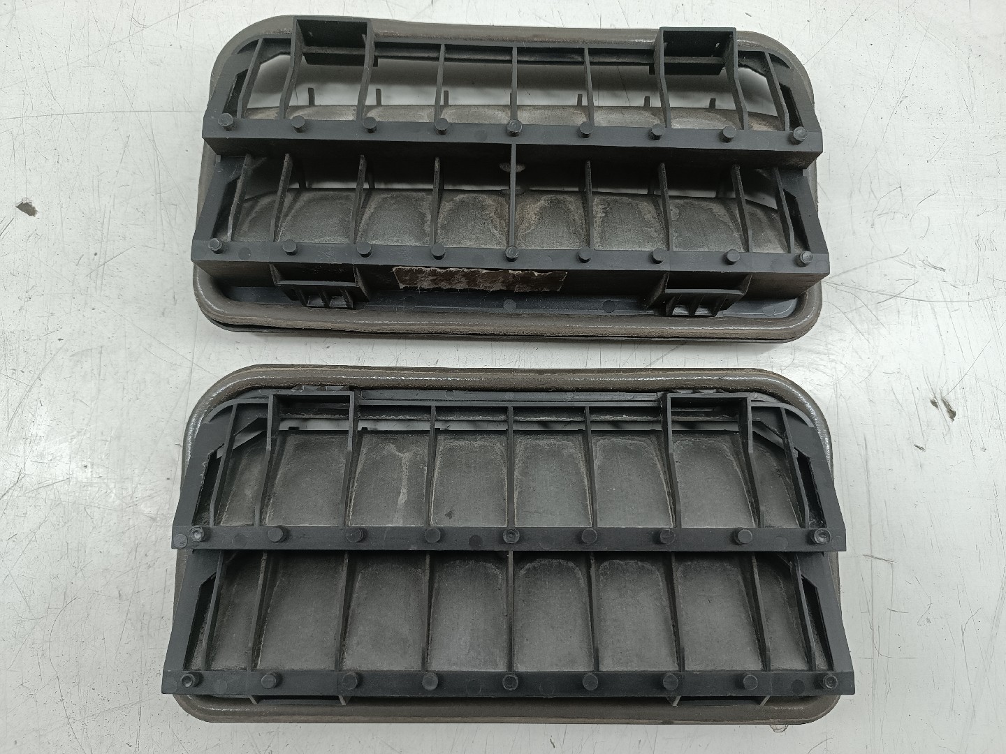 Painel de Ventilação da Carroceria VOLKSWAGEN PASSAT (3C2) | 05 - 10