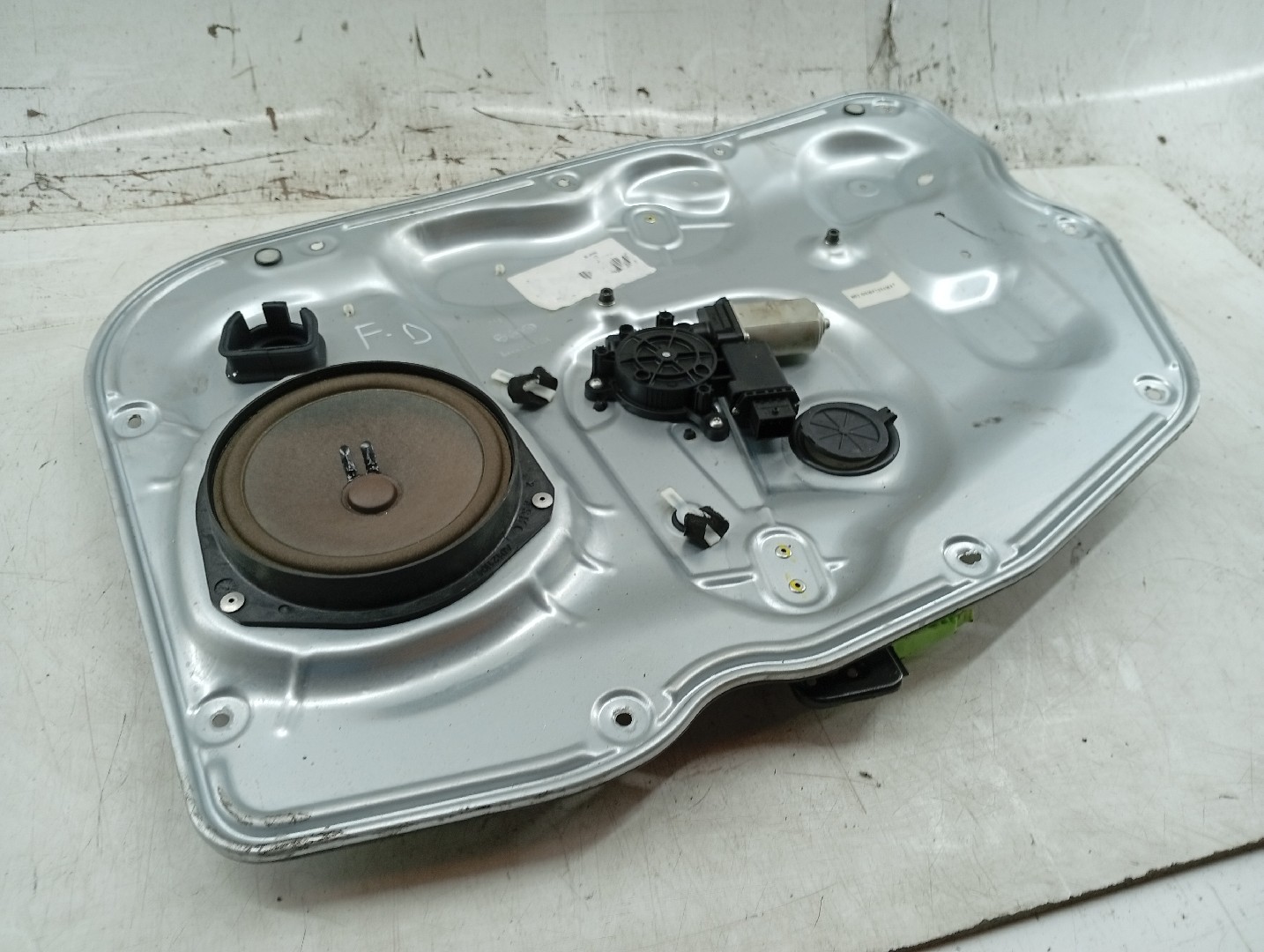 Motor e elevador de vidro frente direito ALFA ROMEO GIULIETTA (940_) | 10 -  Imagem-1