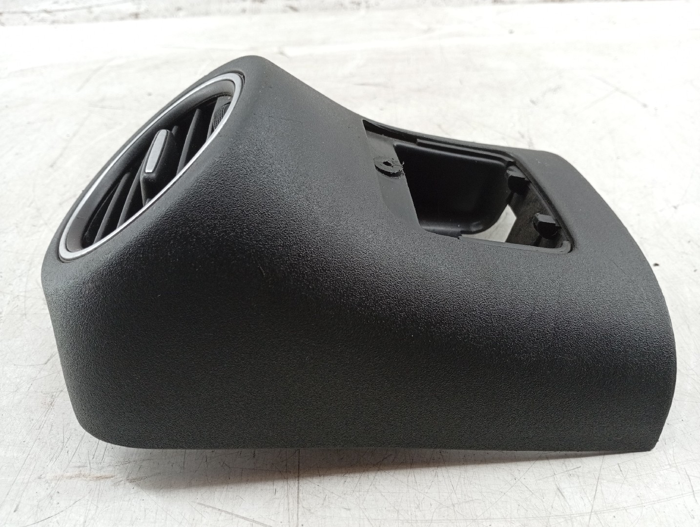 Difusor de ar central ALFA ROMEO GIULIETTA (940_) | 10 -  Imagem-1