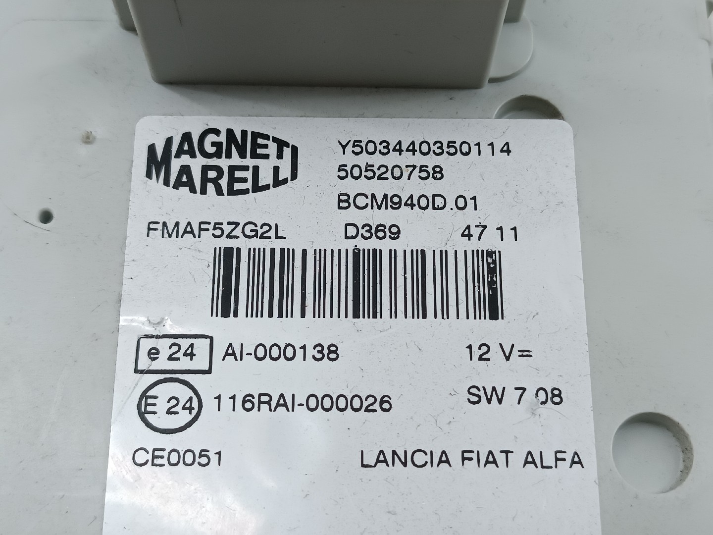 Caixa de Fusíveis ALFA ROMEO GIULIETTA (940_) | 10 -  Imagem-1