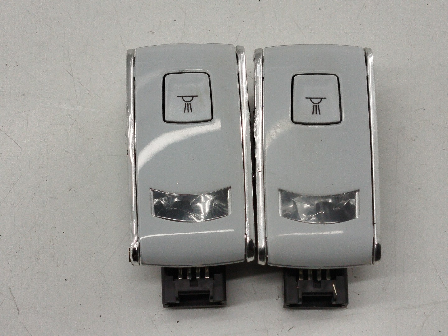 Luz interior PEUGEOT 308 SW II | 14 -  Imagem-6