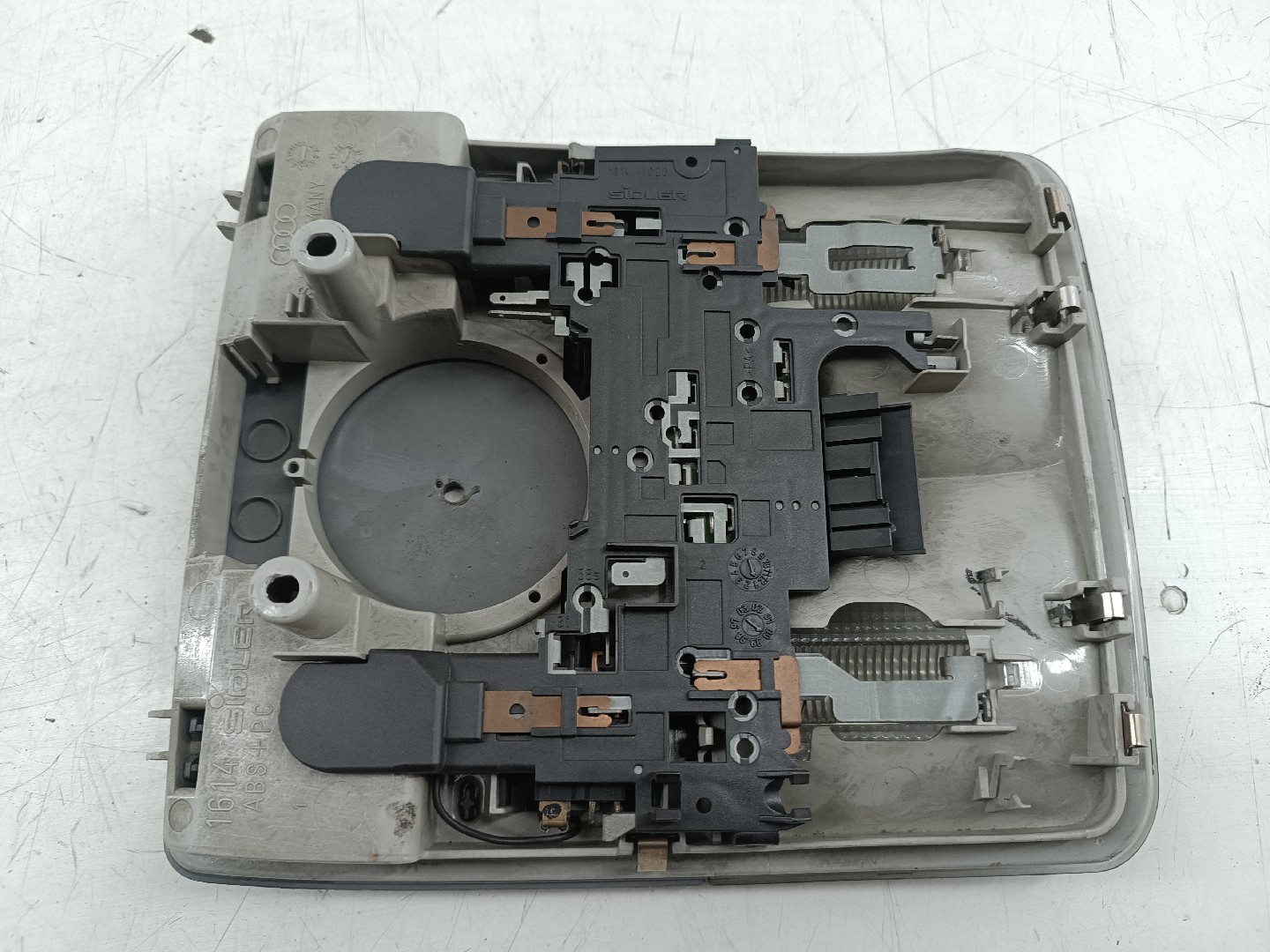 Plafonier AUDI A3 (8L1) | 96 - 06