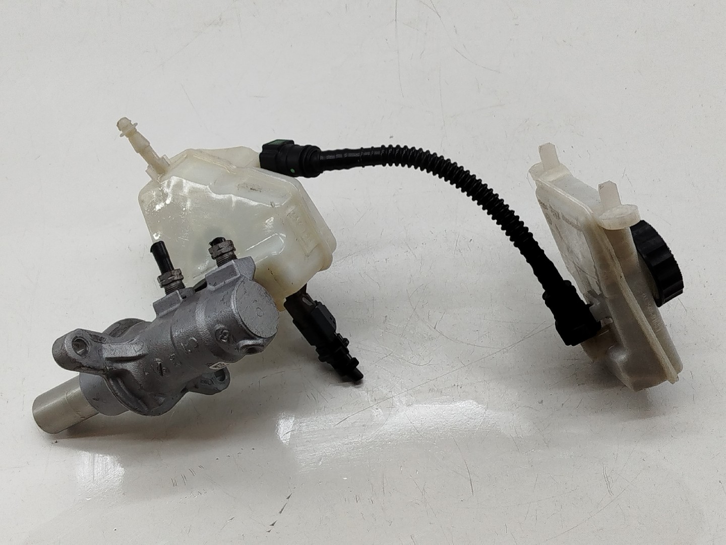 Bomba dos Travões PEUGEOT 308 SW II | 14 -  Imagem-5