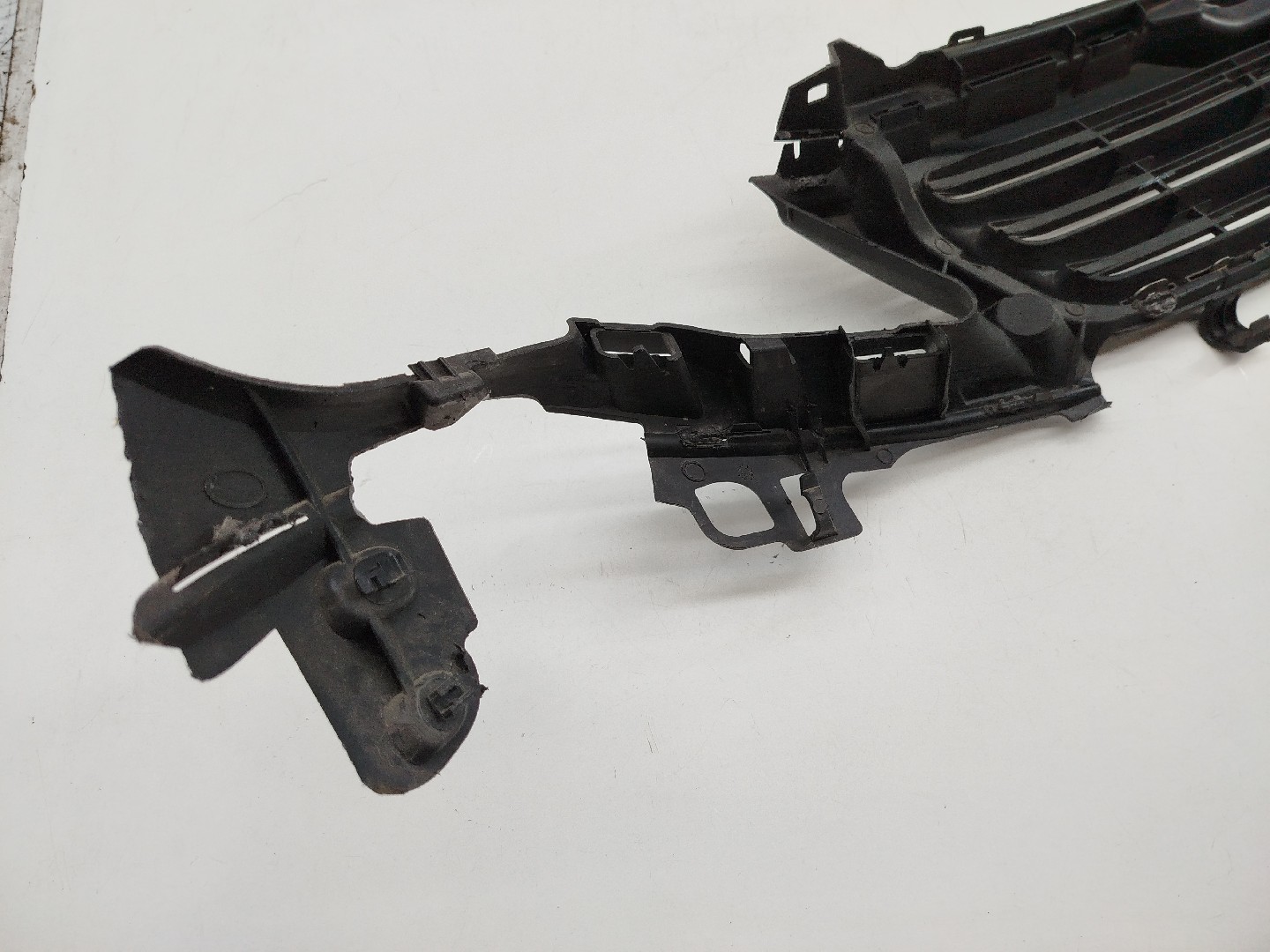 Grelha da Frente PEUGEOT 308 SW II | 14 -  Imagem-5