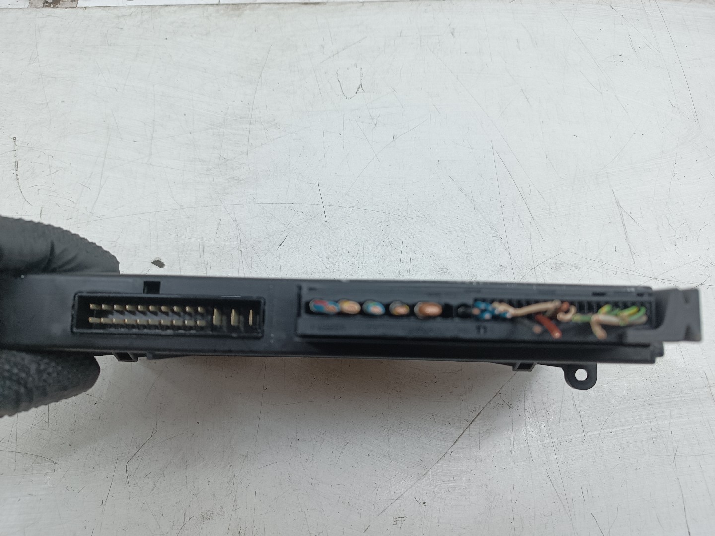 Módulo eletrónico BMW 3 (E90) | 04 - 12 Imagem-1