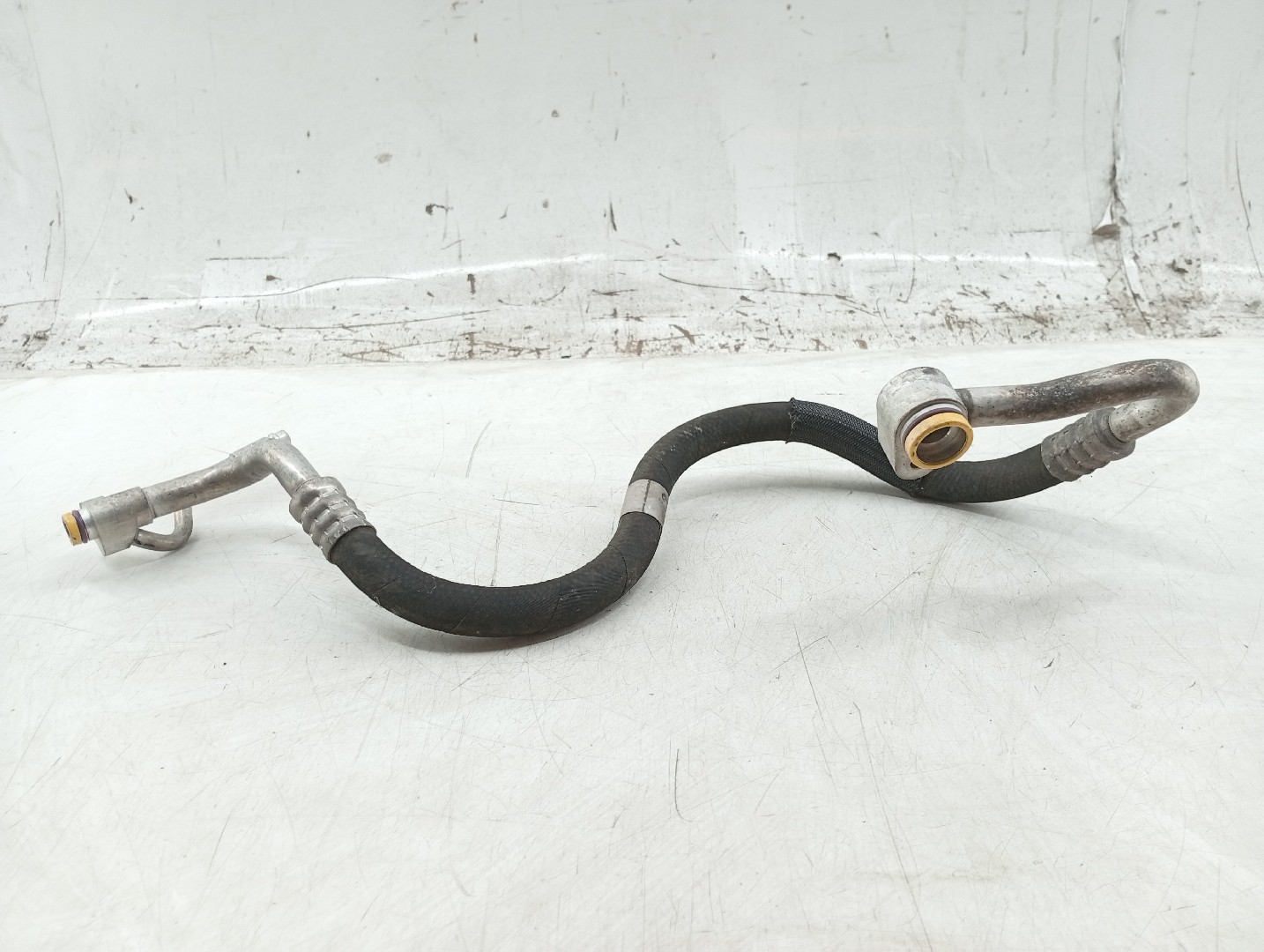 Tubo de Ar condicionado BMW 3 (E90) | 04 - 12 Imagem-2