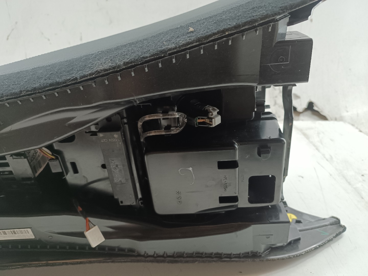 Consola Central MERCEDES-BENZ E-CLASS (W213) | 16 -  Imagem-1