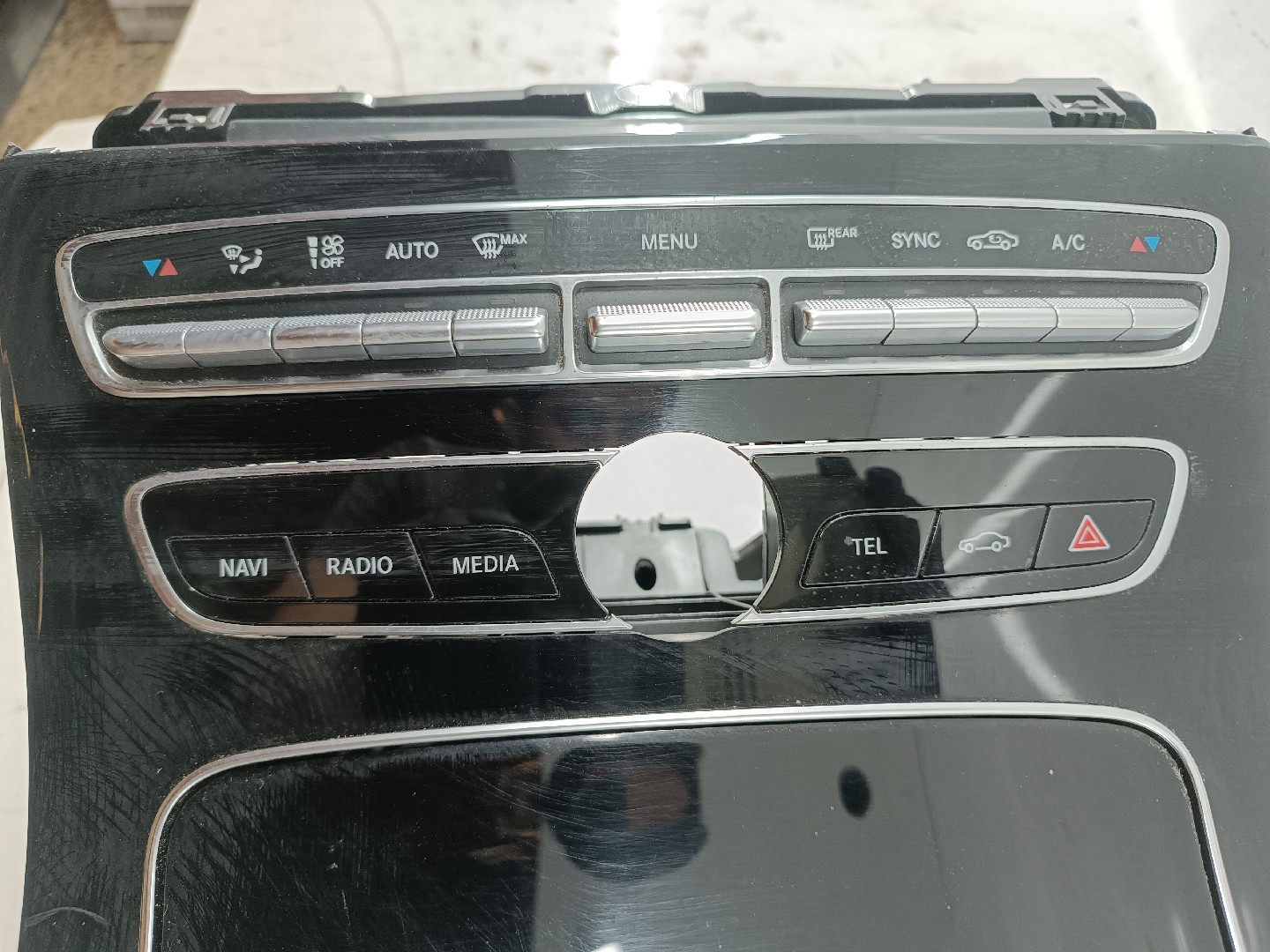 Consola Central MERCEDES-BENZ E-CLASS (W213) | 16 -  Imagem-11