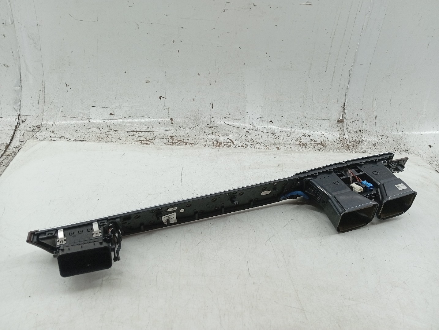 Friso do Tablier MERCEDES-BENZ E-CLASS (W212) | 09 - 16 Imagem-6