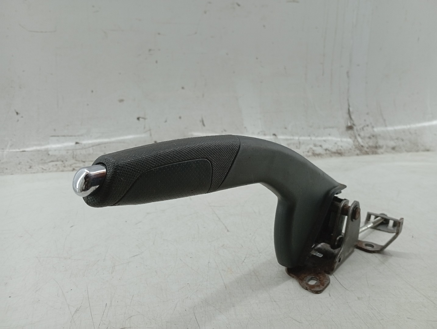 Travão de mão RENAULT CLIO IV (BH_) | 12 -  Imagem-1