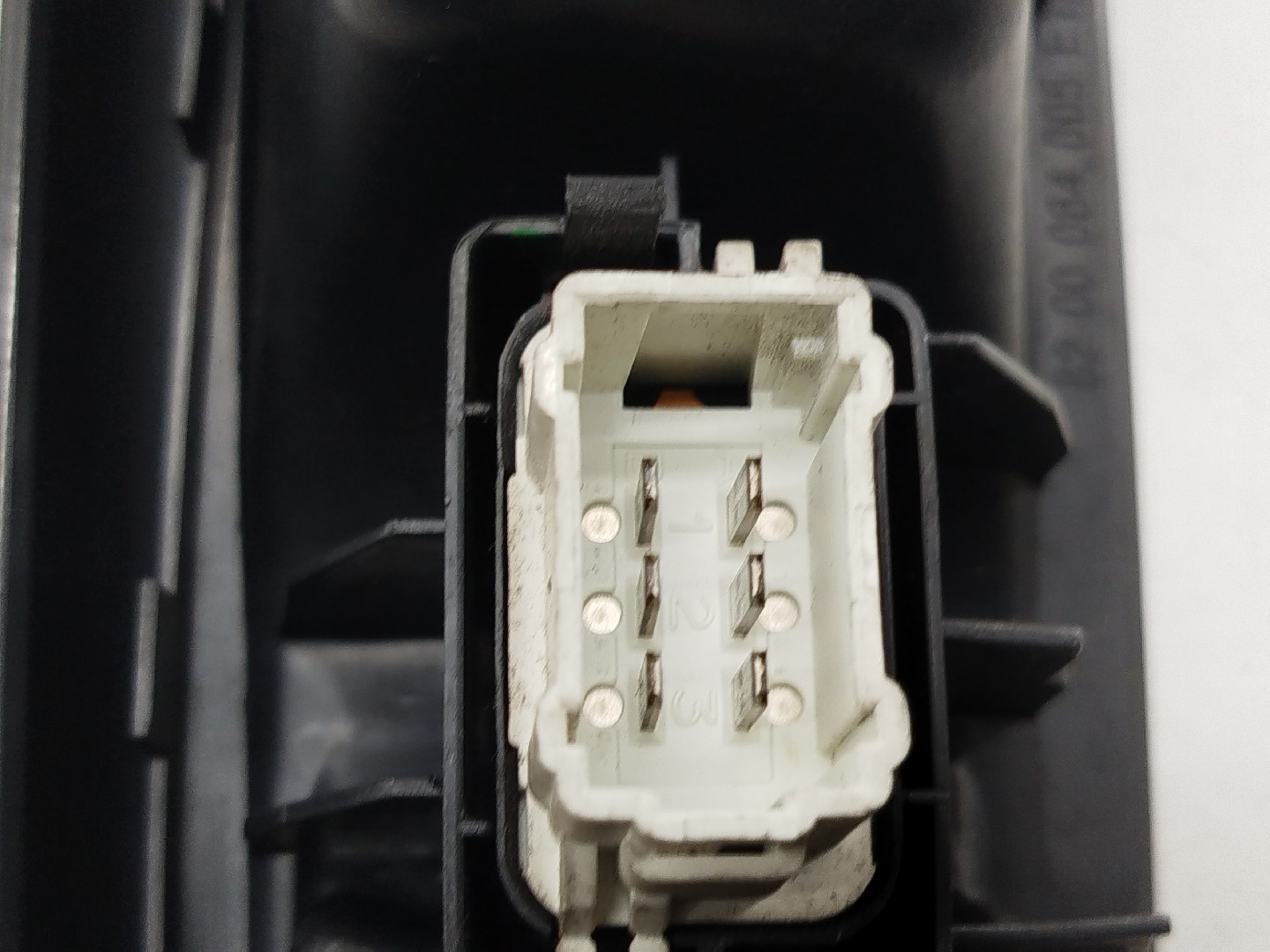 Comutador de vidro frente direito RENAULT CLIO II (BB_, CB_) | 98 -  Imagem-4