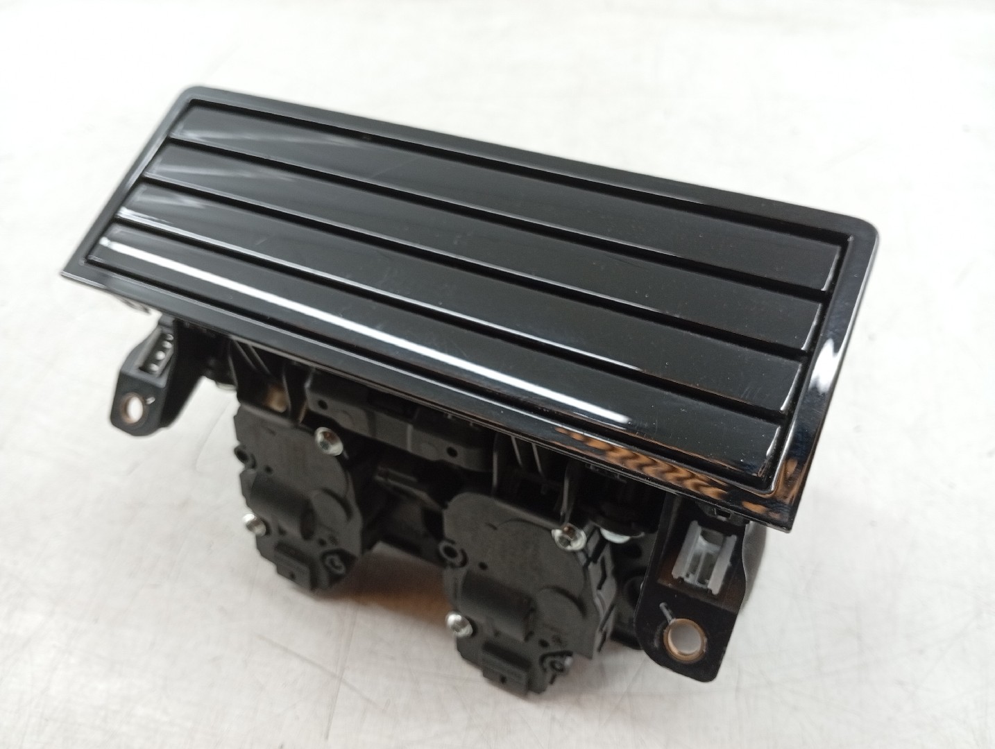 Difusor de ar PORSCHE PANAMERA (971) | 16 -  Imagem-3