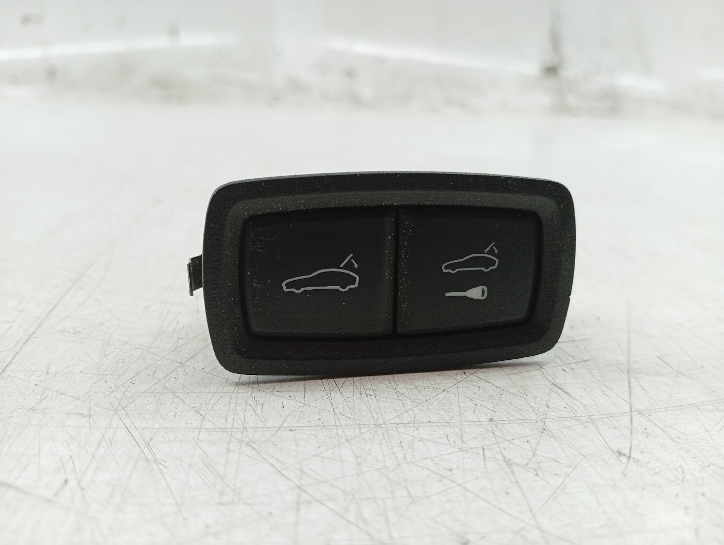 Botão PORSCHE PANAMERA (971) | 16 - 