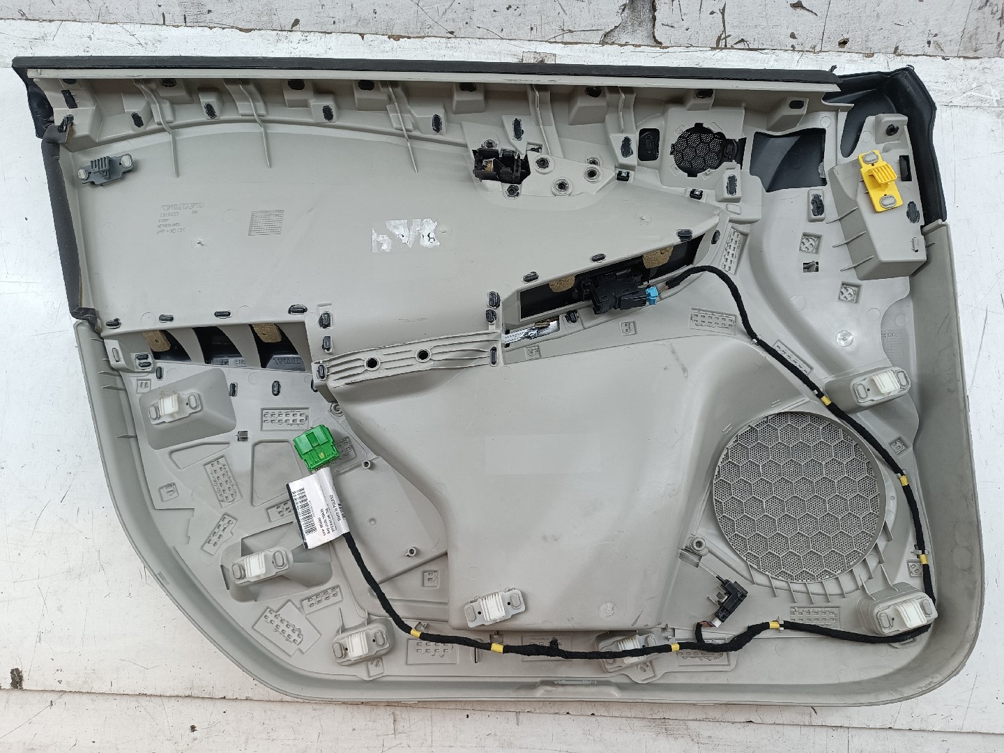 Quartela de porta frente direita VOLVO V40 Hatchback (525, 526) | 12 - 