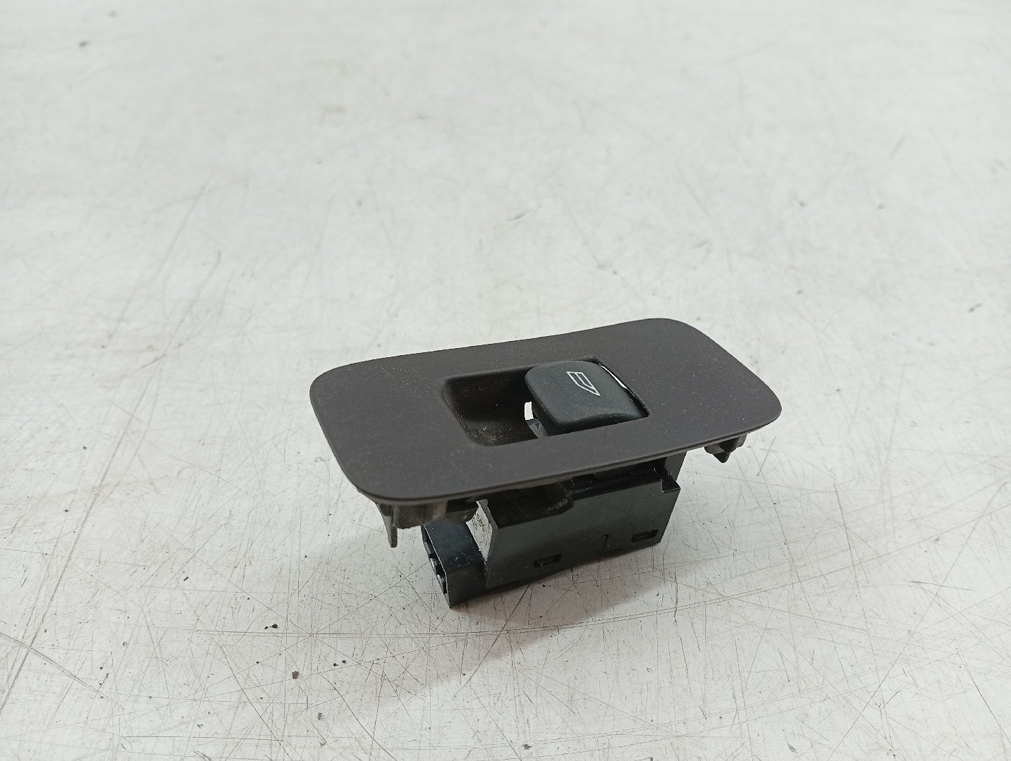 Interruptor VOLVO V40 Hatchback (525, 526) | 12 -  Imagem-3