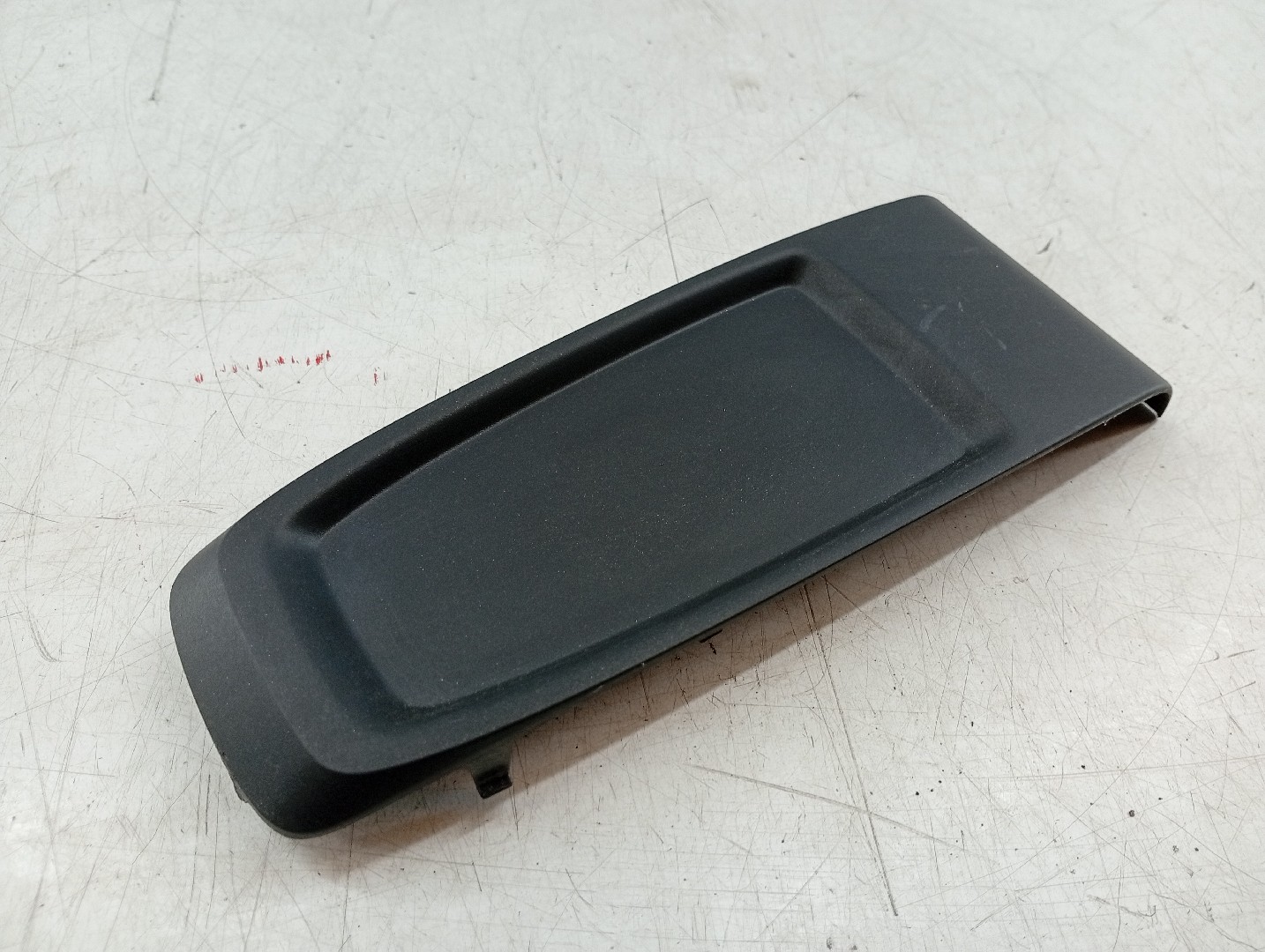 Acabamento de consola central VOLVO V40 Hatchback (525, 526) | 12 - 