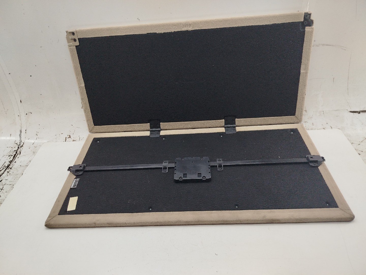 Forra Superior do Fundo de Mala MERCEDES-BENZ E-CLASS (W212) | 09 - 16 Imagem-4