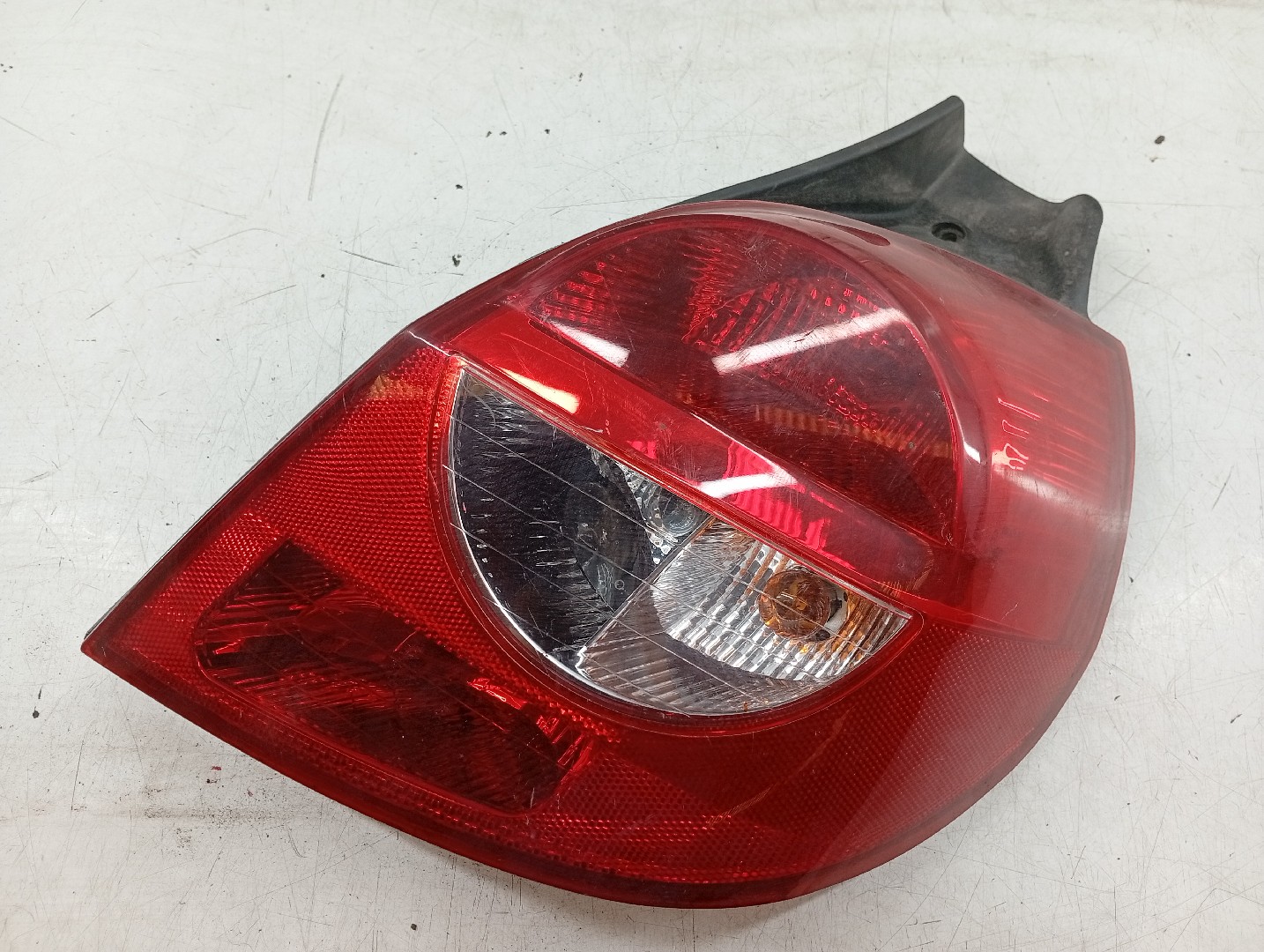 Farolim Stop Direito RENAULT CLIO III (BR0/1, CR0/1) | 05 - 