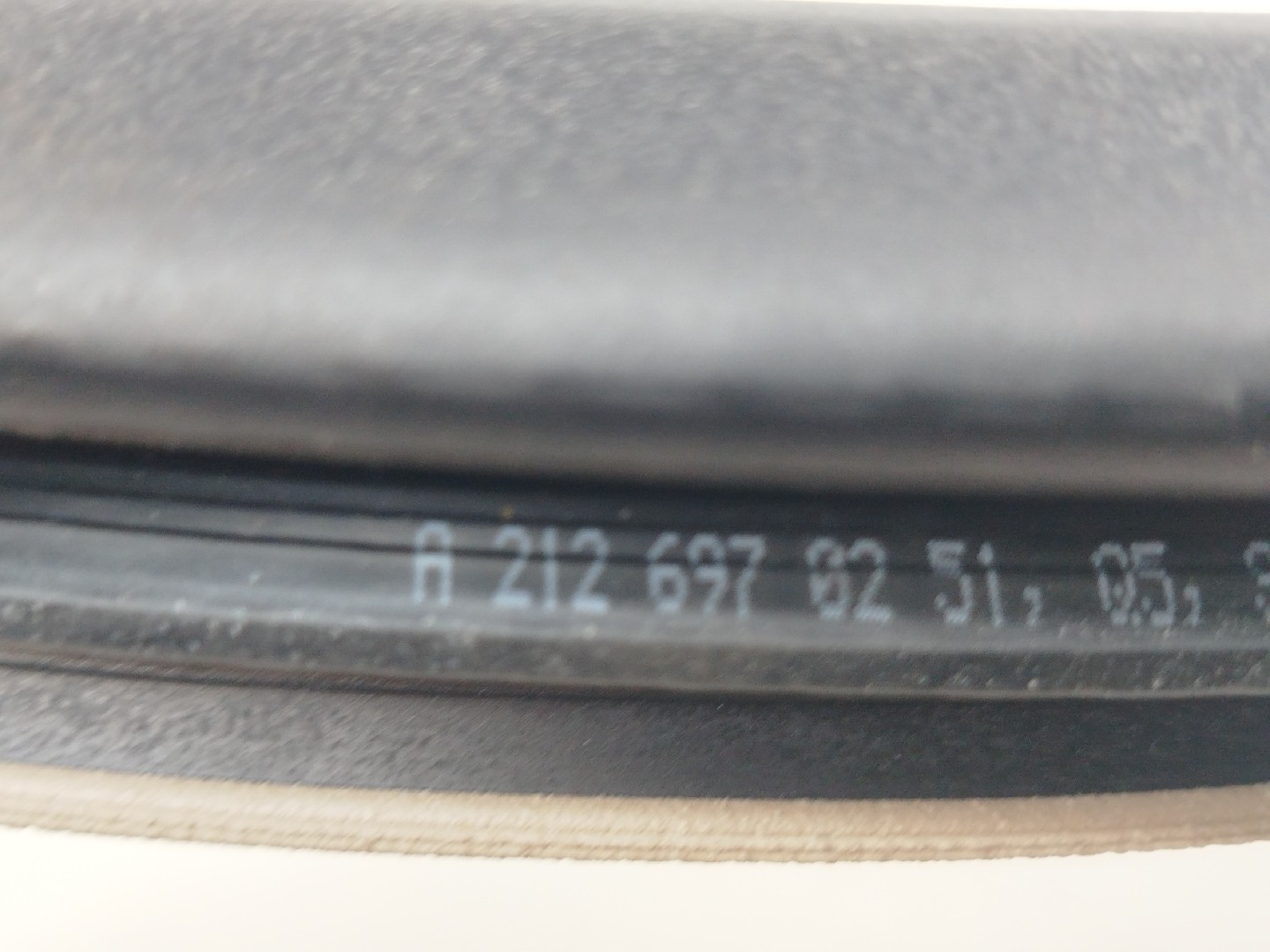 Conjunto de 2 borrachas MERCEDES-BENZ E-CLASS (W212) | 09 - 16 Imagem-3