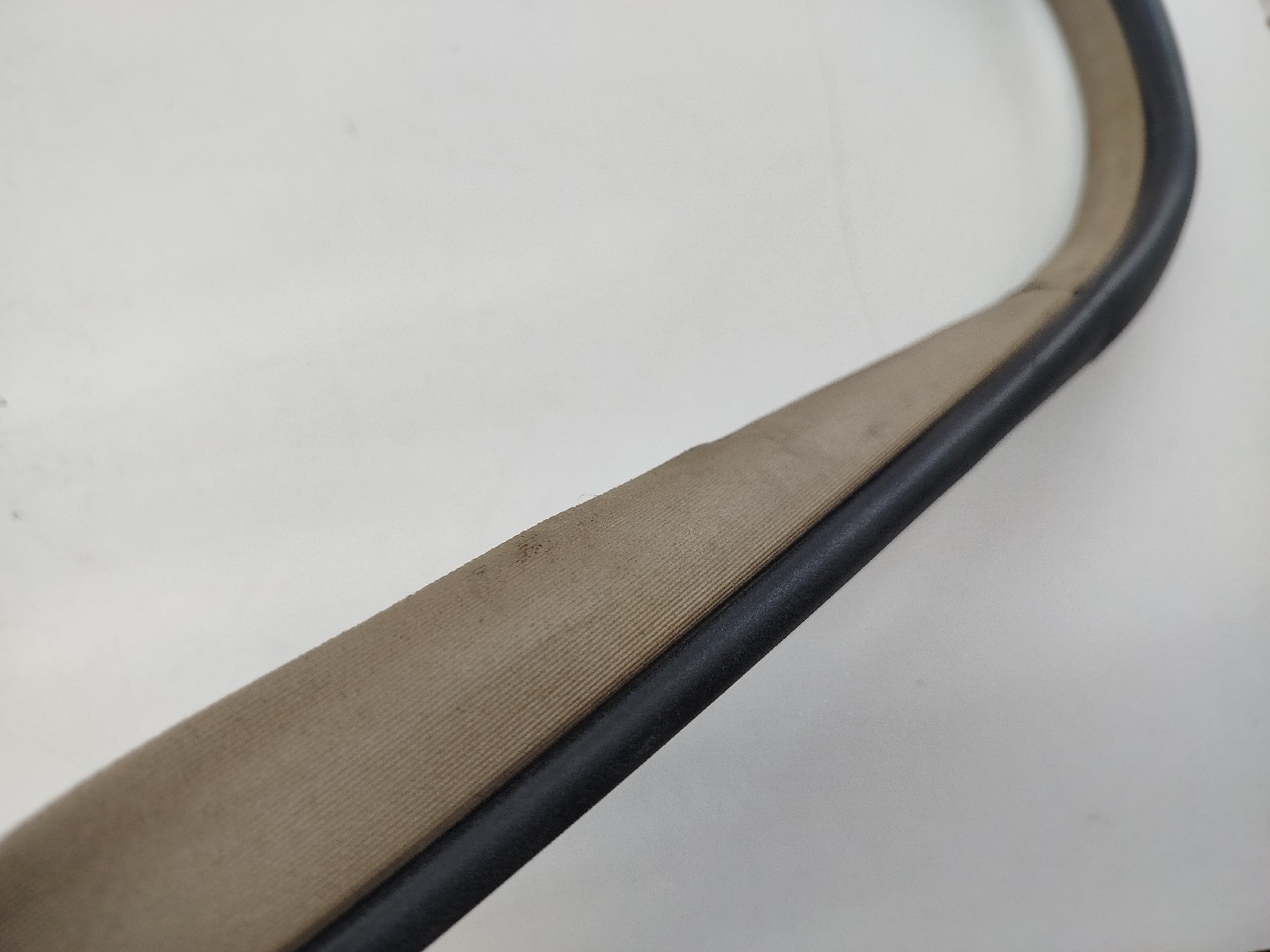 Conjunto de 2 borrachas MERCEDES-BENZ E-CLASS (W212) | 09 - 16 Imagem-1