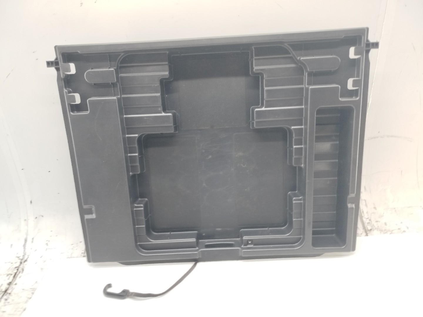 Cobertura inferior da mala MERCEDES-BENZ E-CLASS (W212) | 09 - 16