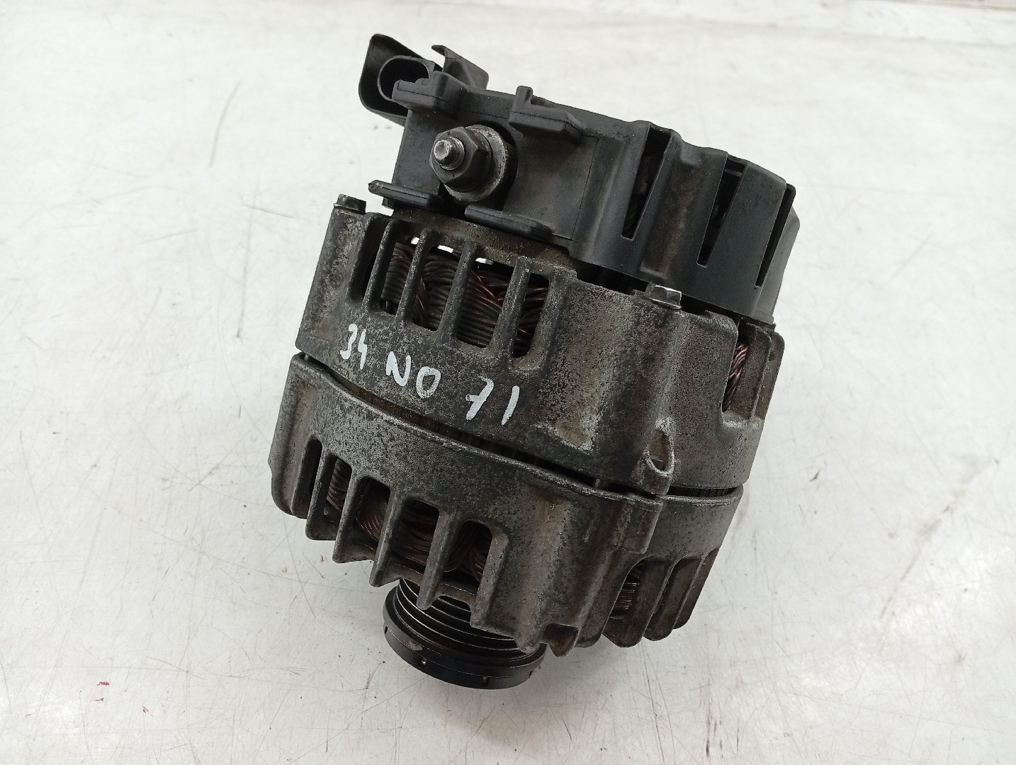 Alternador BMW 3 (F30, F80) | 11 - 18 Imagem-2