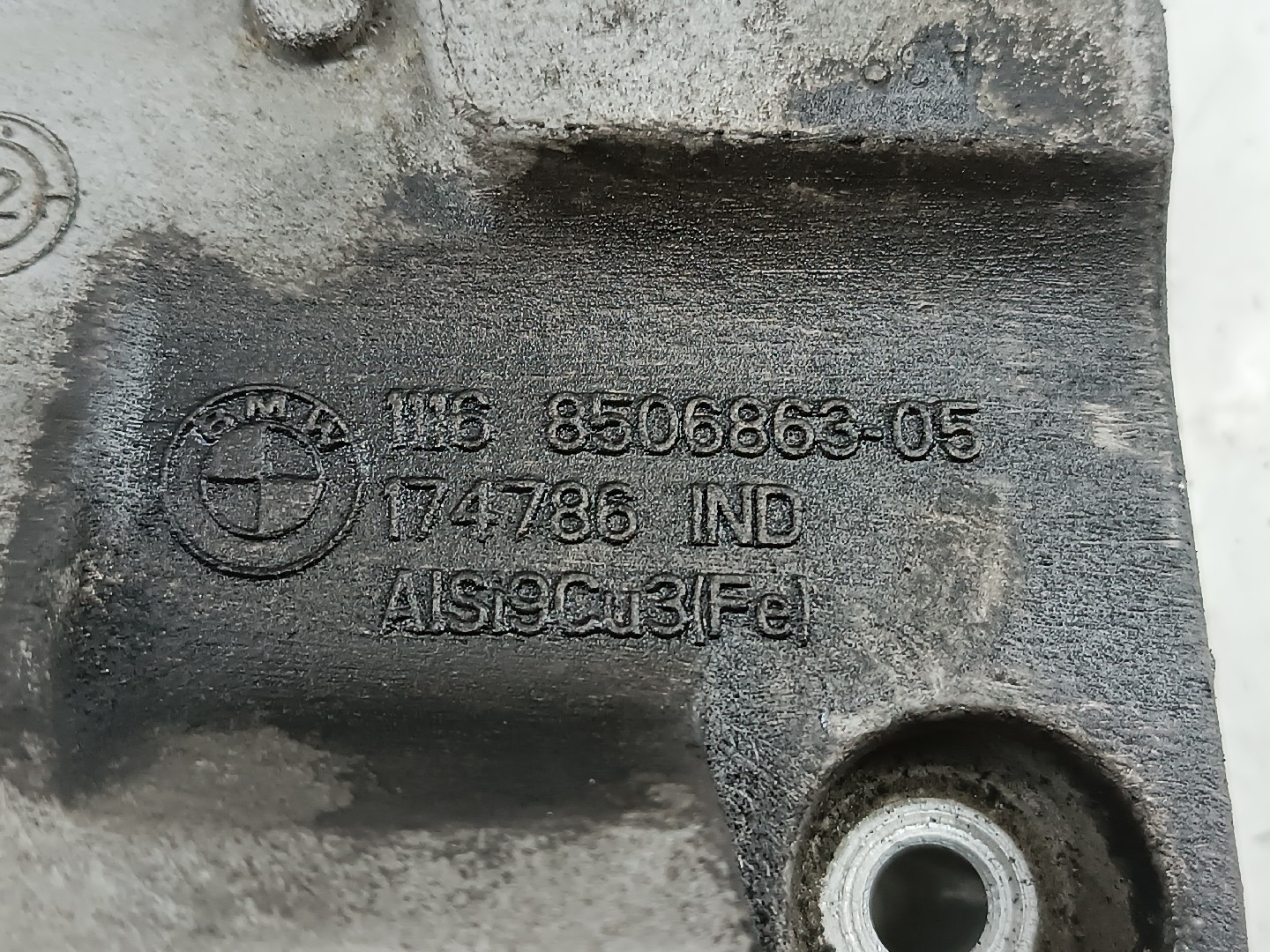 Suporte De Alternador BMW 3 (F30, F80) | 11 - 18 Imagem-2