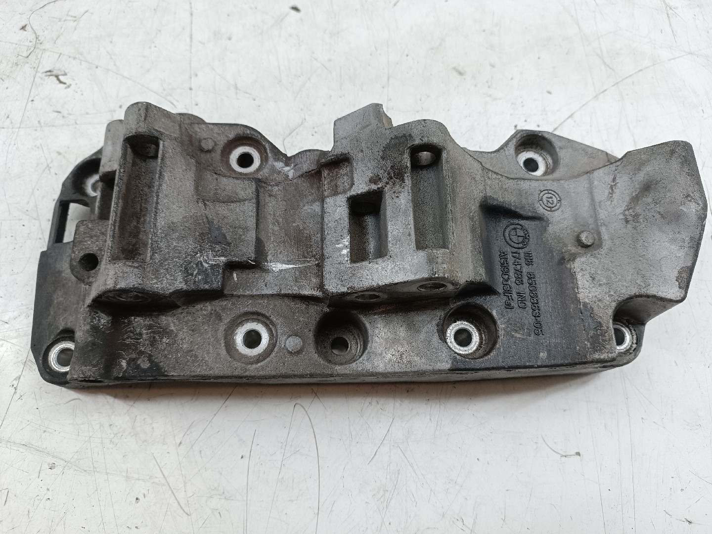 Suporte De Alternador BMW 3 (F30, F80) | 11 - 18 Imagem-3