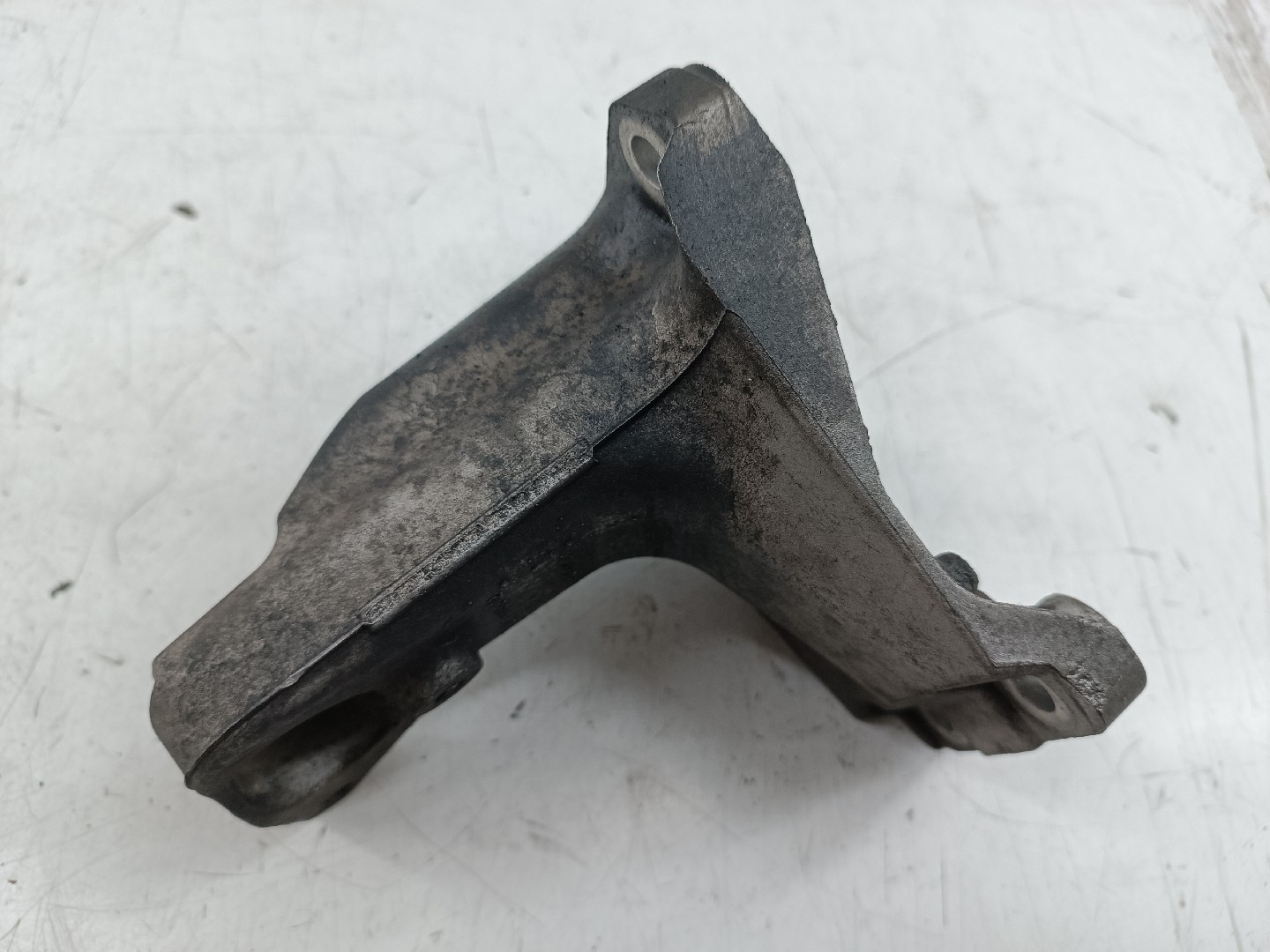 Apoio de motor BMW 3 (F30, F80) | 11 - 18