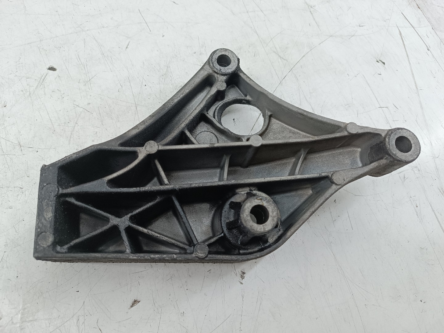 Apoio de motor BMW 3 (F30, F80) | 11 - 18 Imagem-4