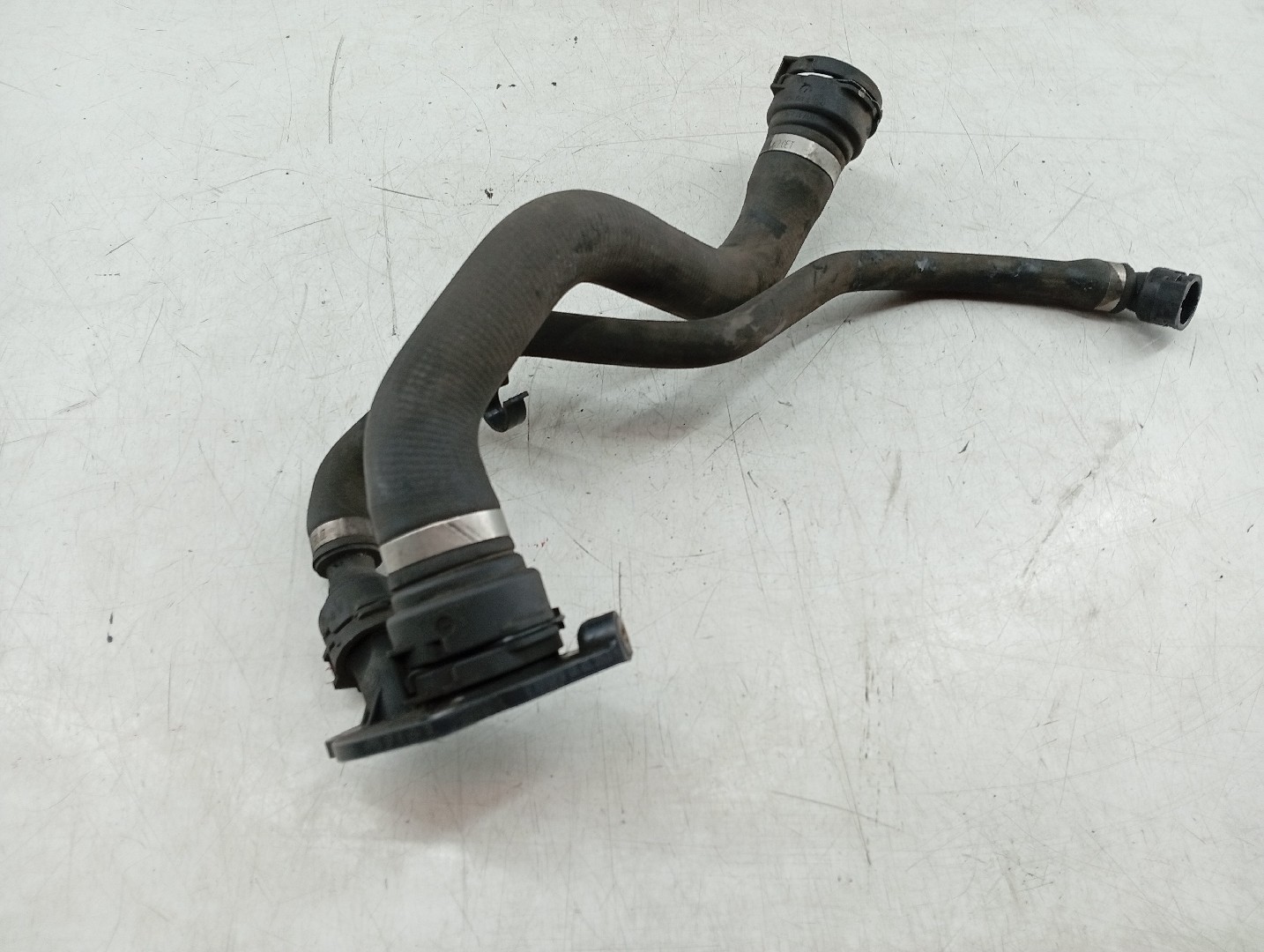 Carcaça de termostato BMW 3 (F30, F80) | 11 - 18