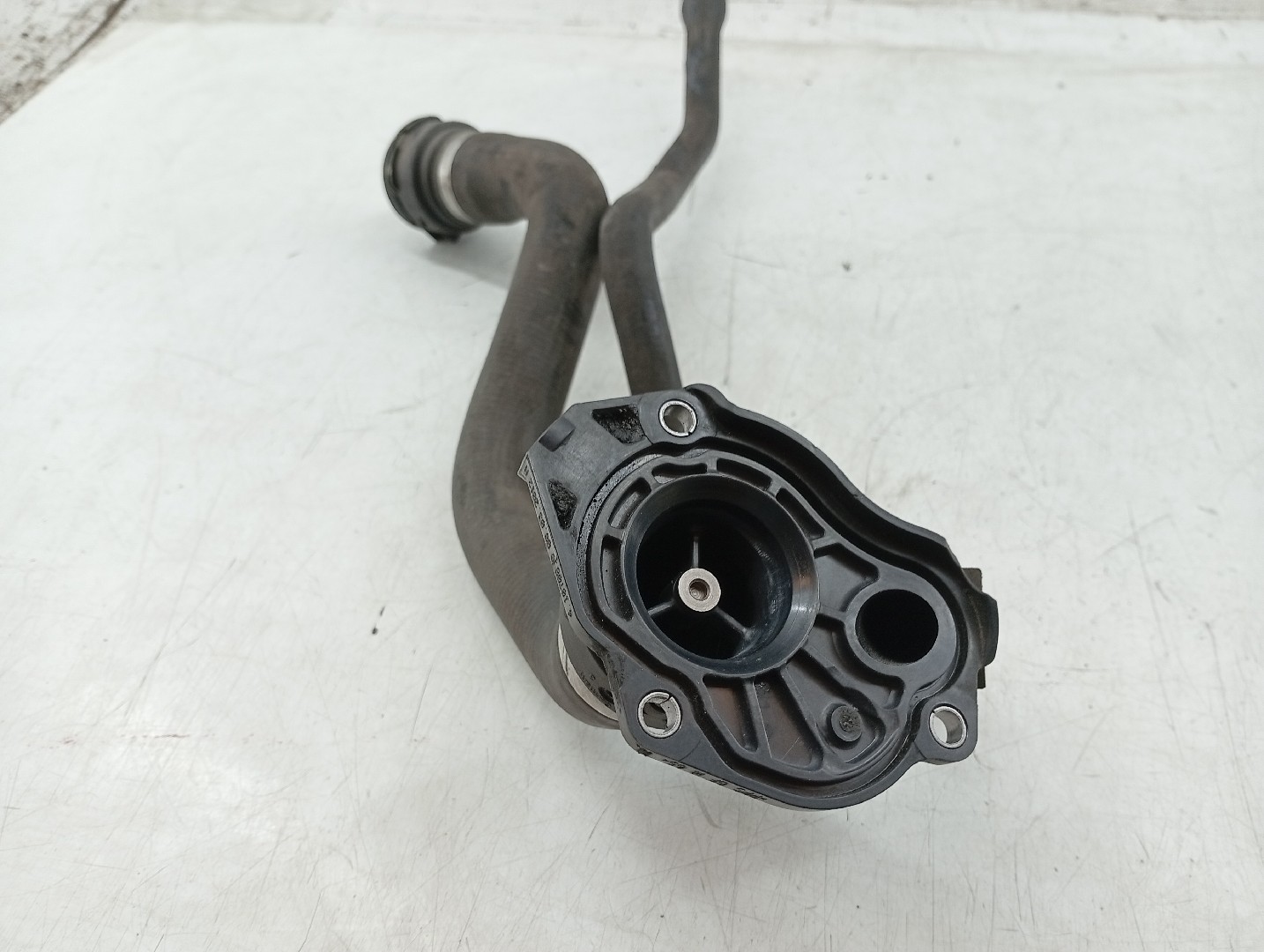 Carcaça de termostato BMW 3 (F30, F80) | 11 - 18 Imagem-2