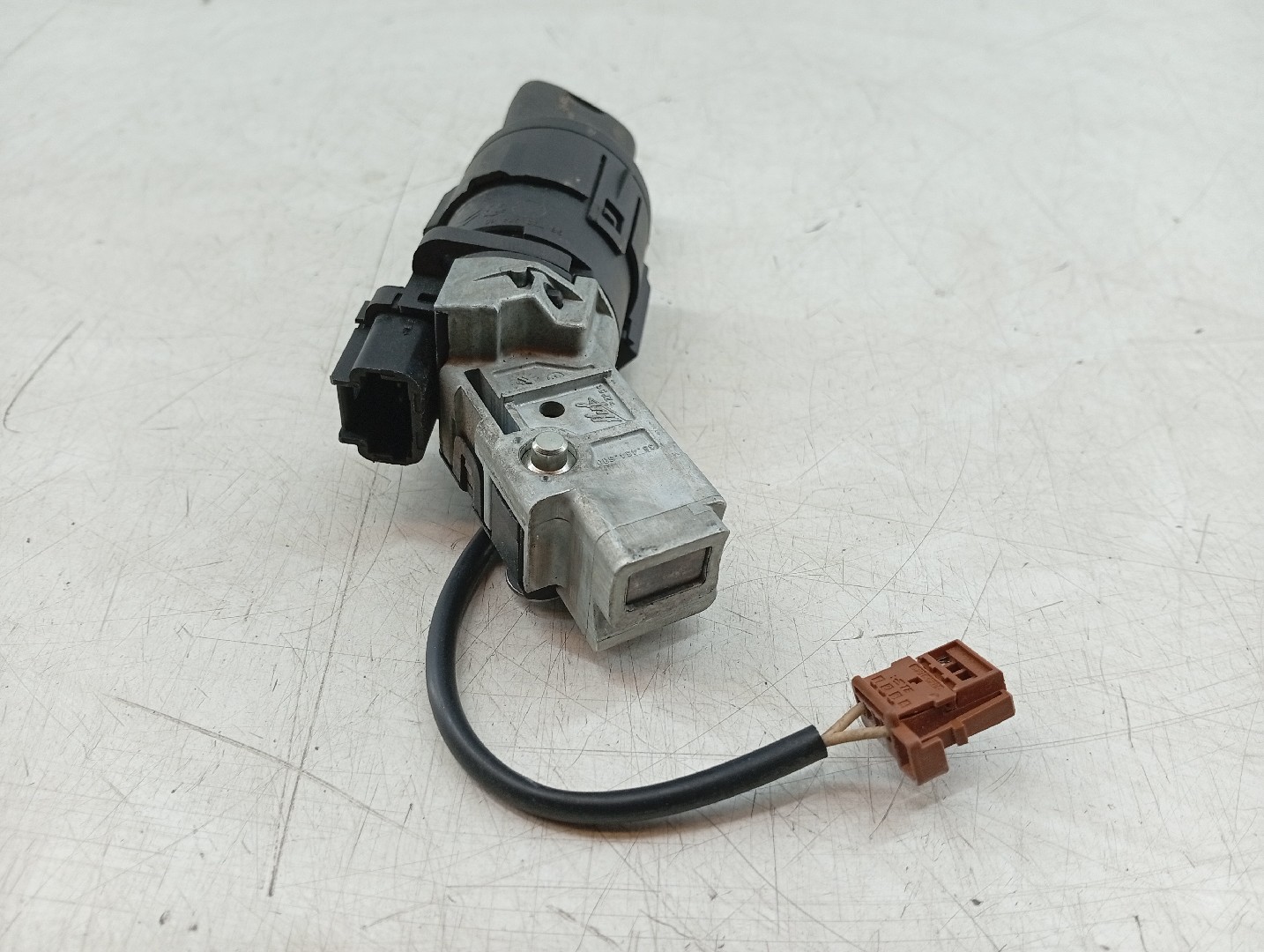 Canhão da ignição PEUGEOT 208 I (CA_, CC_) | 12 -  Imagem-3