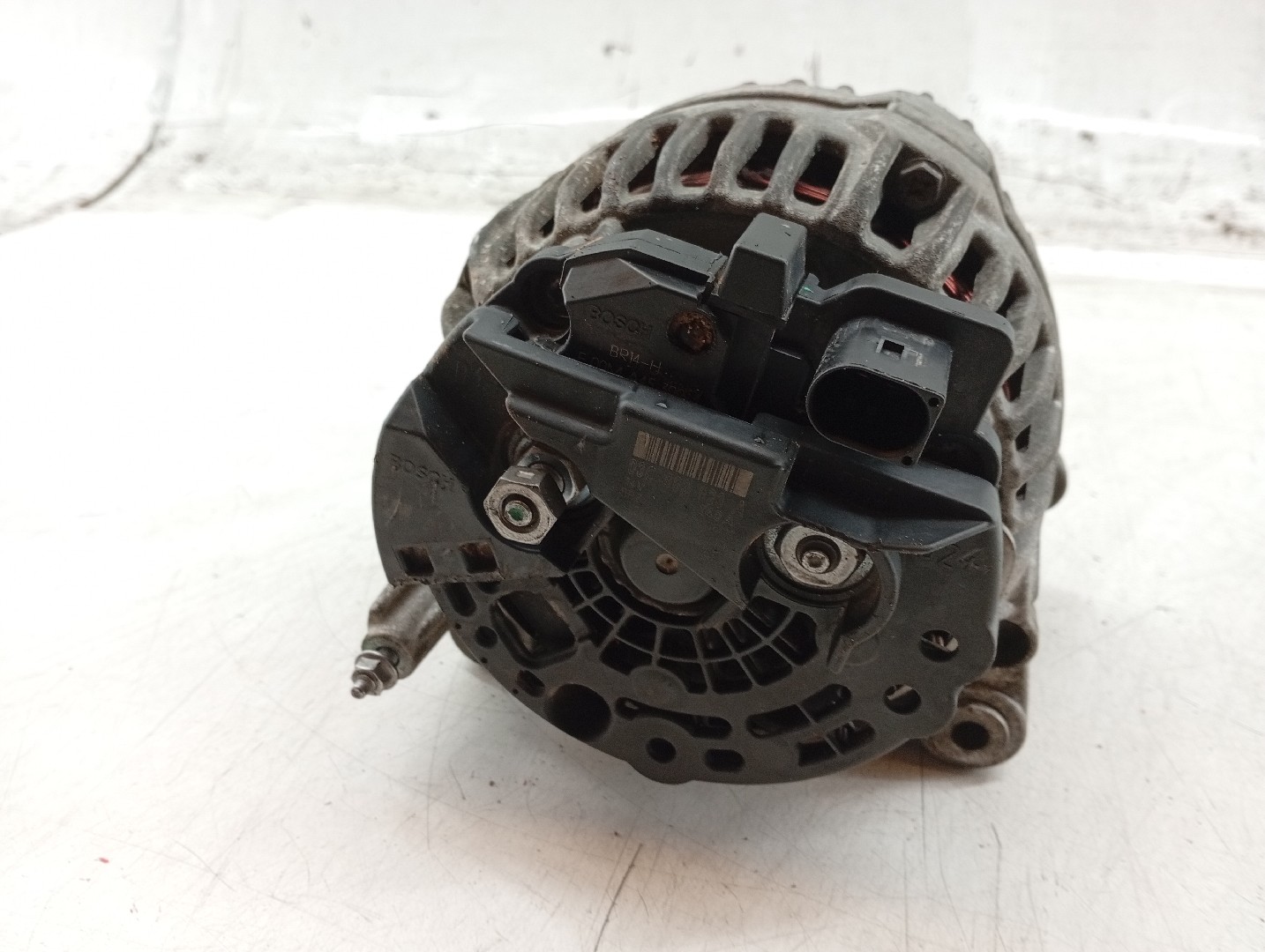 Alternador VOLKSWAGEN POLO (6R1, 6C1) | 09 - 