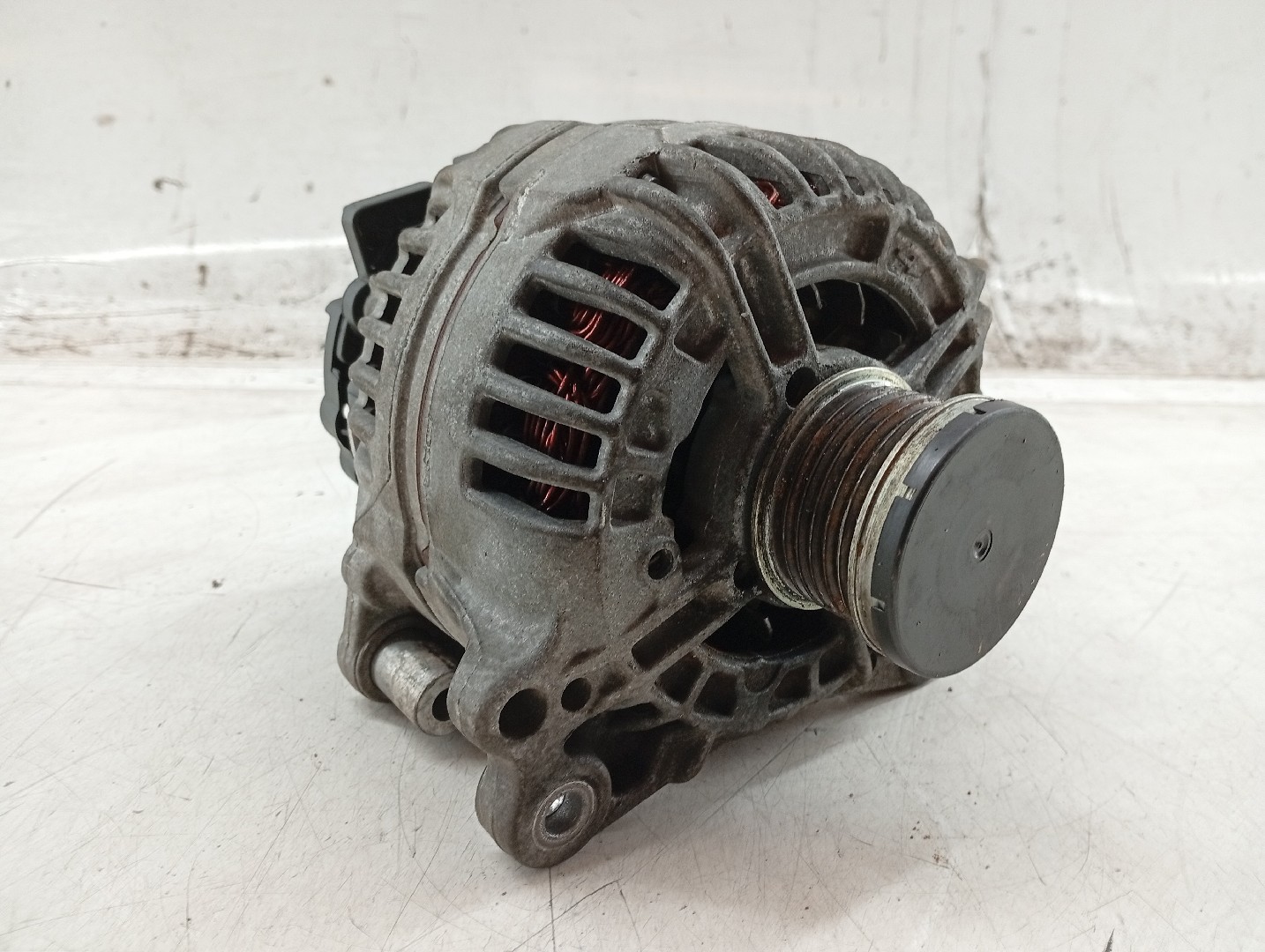 Alternador VOLKSWAGEN POLO (6R1, 6C1) | 09 -  Imagem-3