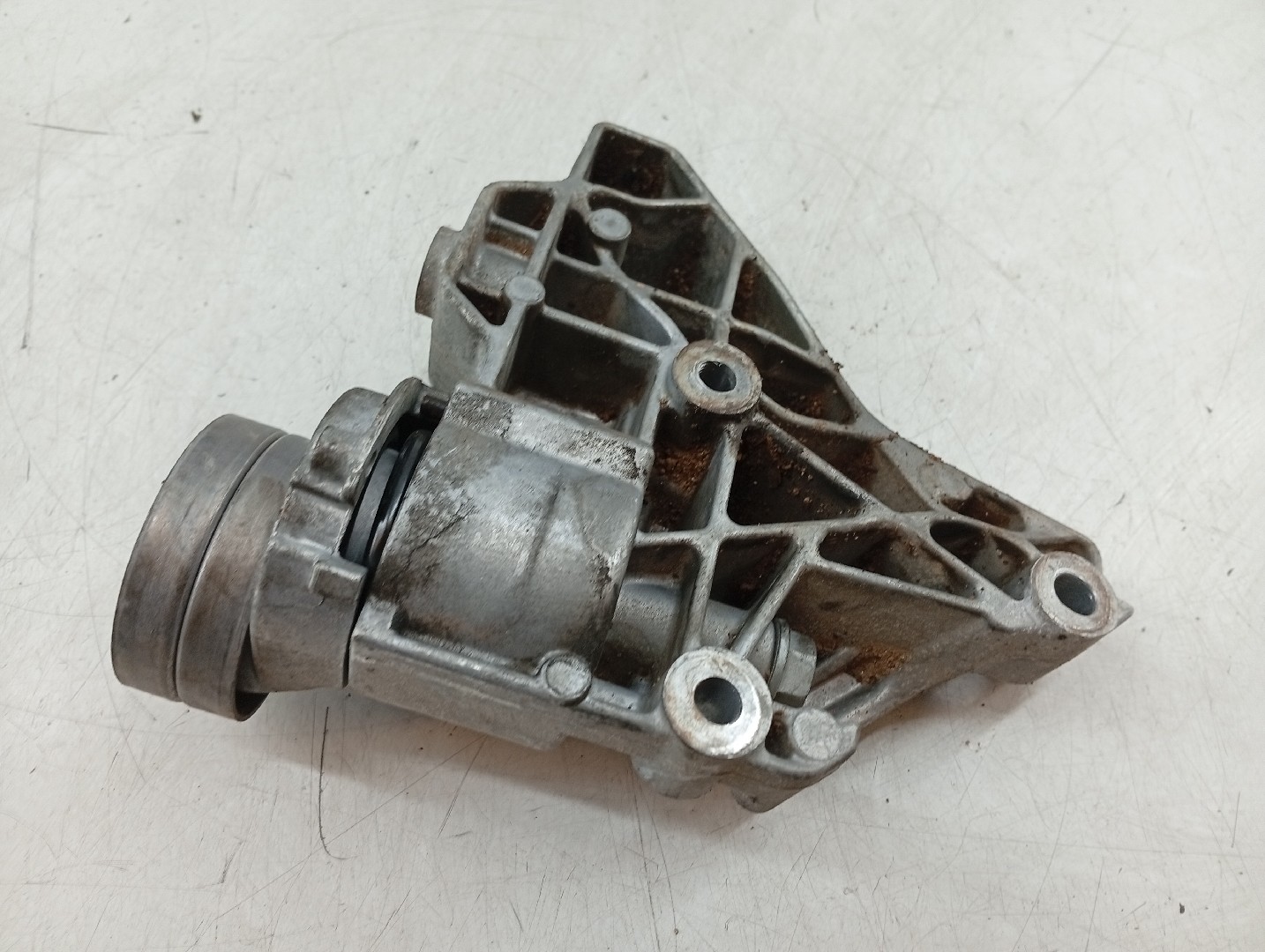 Esticador da correia de acessórios VOLKSWAGEN POLO (6R1, 6C1) | 09 -  Imagem-2