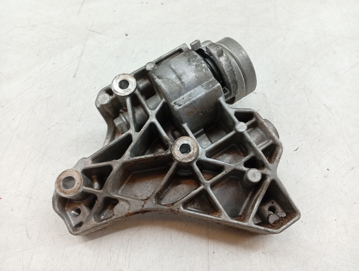 Esticador da correia de acessórios VOLKSWAGEN POLO (6R1, 6C1) | 09 -  Imagem-3