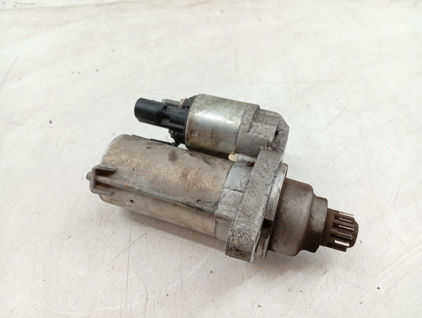 Motor de Arranque VOLKSWAGEN POLO (6R1, 6C1) | 09 - 